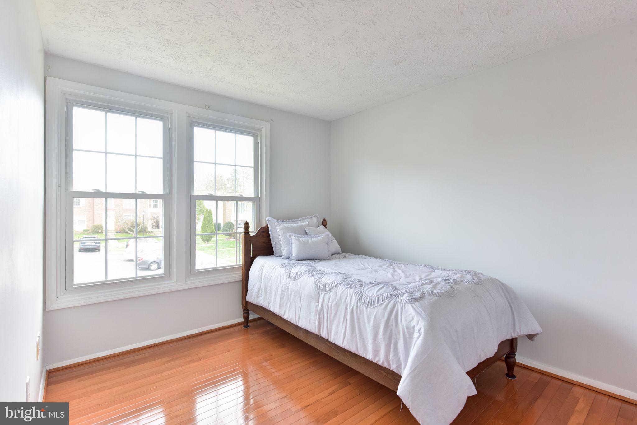 WHITFIELD GREEN - Residential