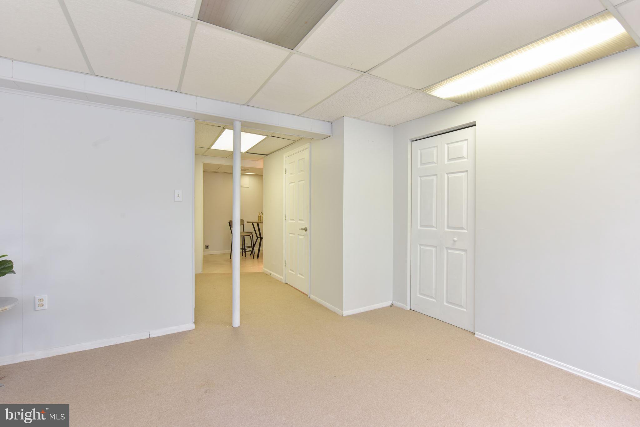 WHITFIELD GREEN - Residential