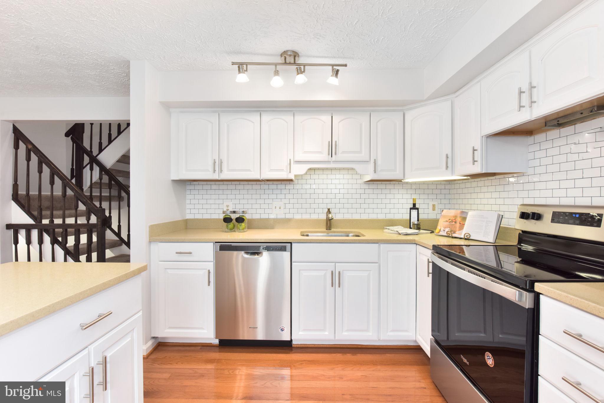 WHITFIELD GREEN - Residential