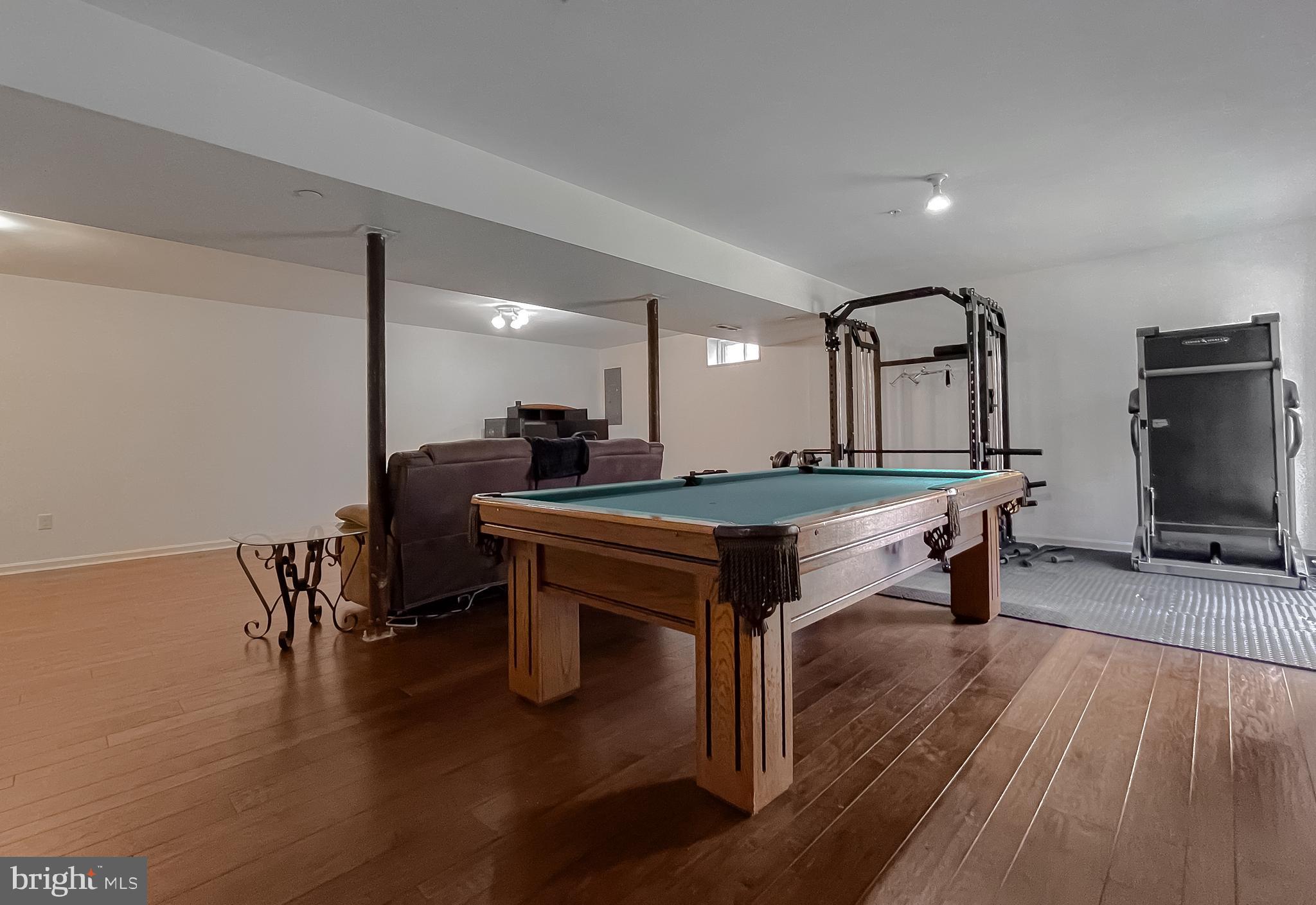 GREENBRIER - Residential