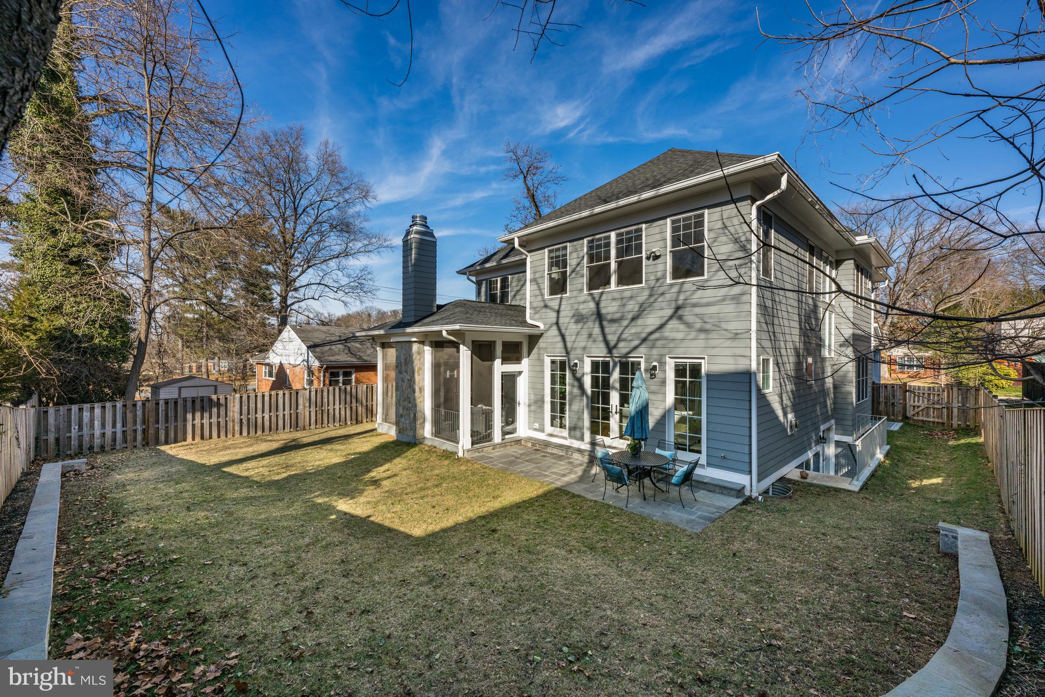 PINEVIEW - Residential