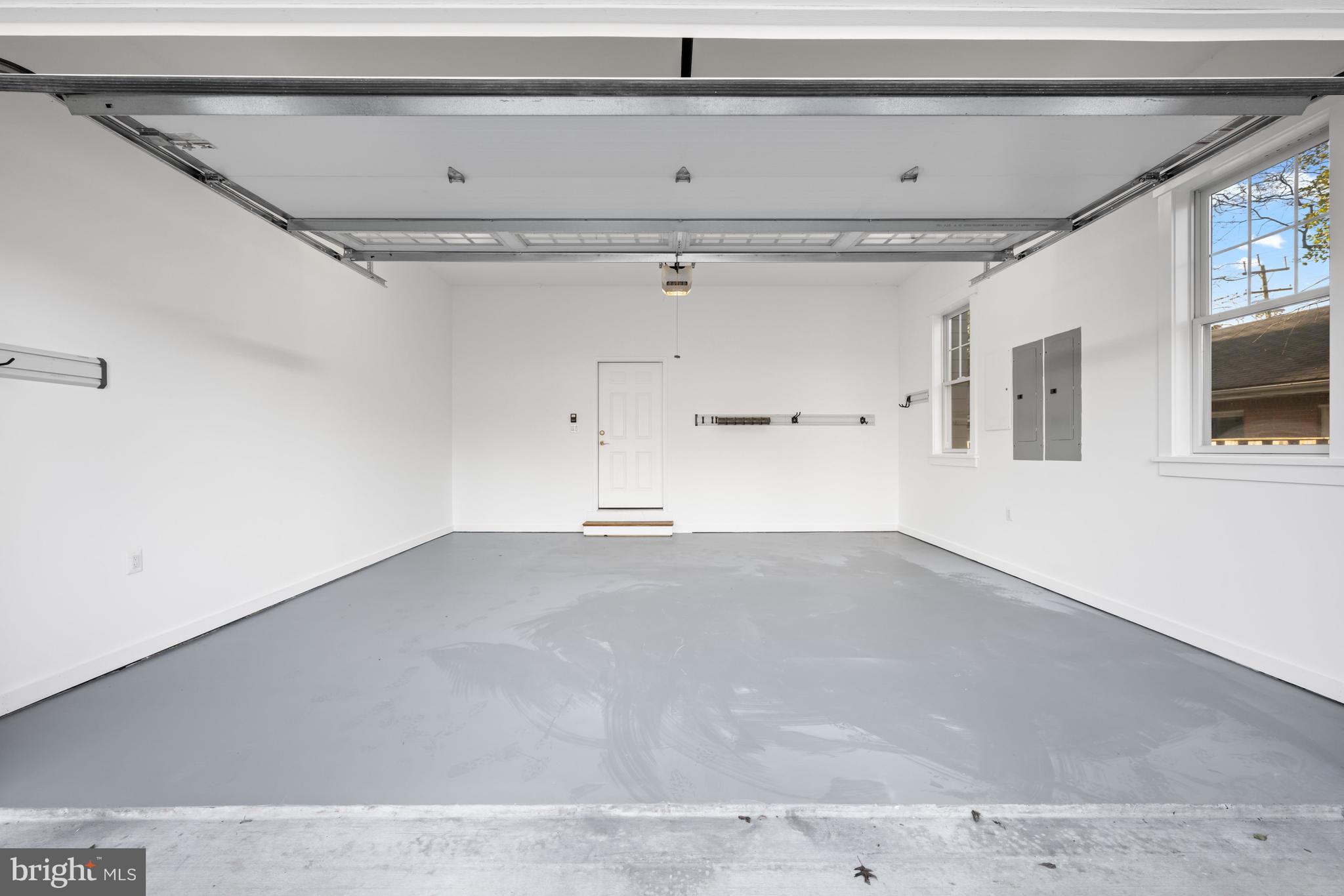 PINEVIEW - Residential