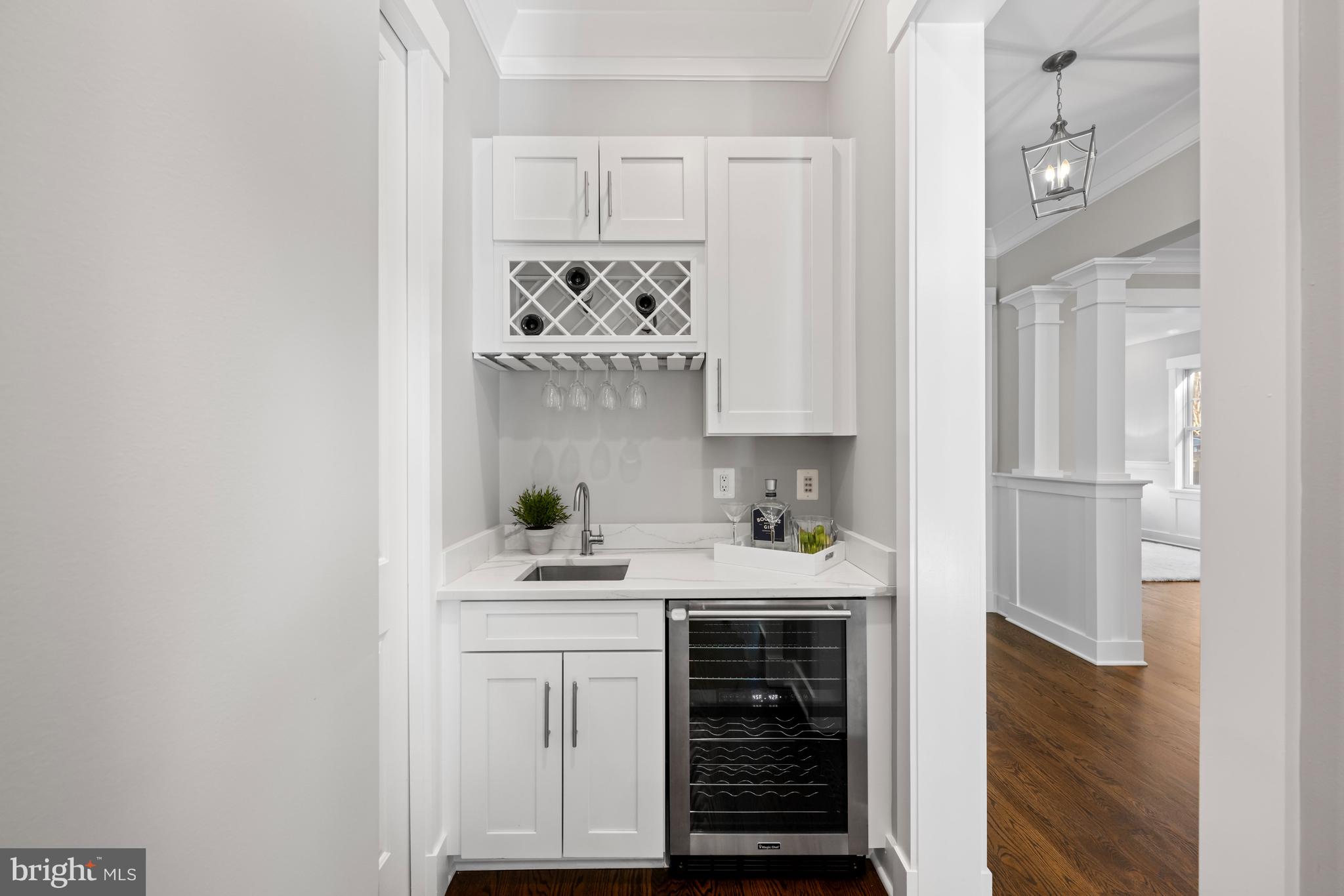 PINEVIEW - Residential