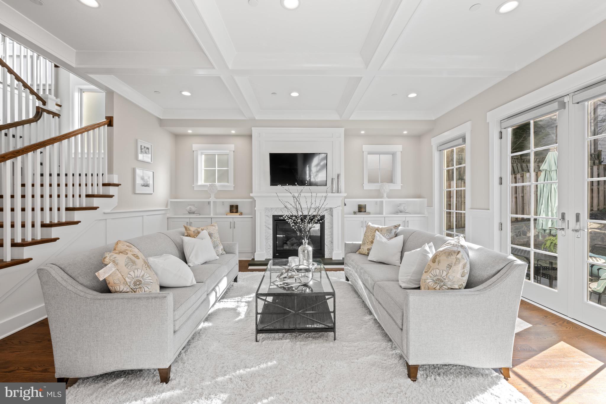 PINEVIEW - Residential