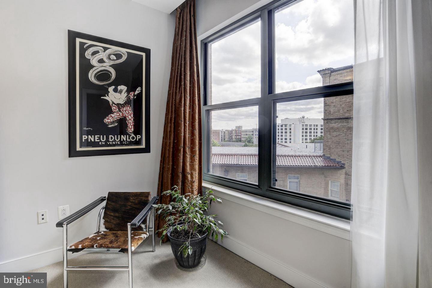 WEST END - Residential