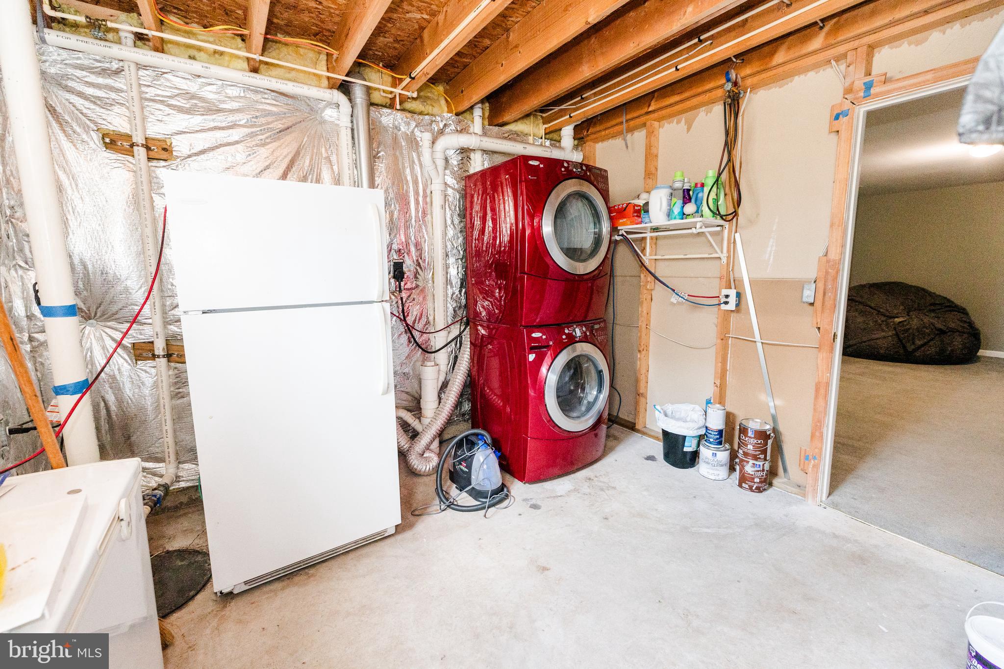 MEADOWBROOK - Residential