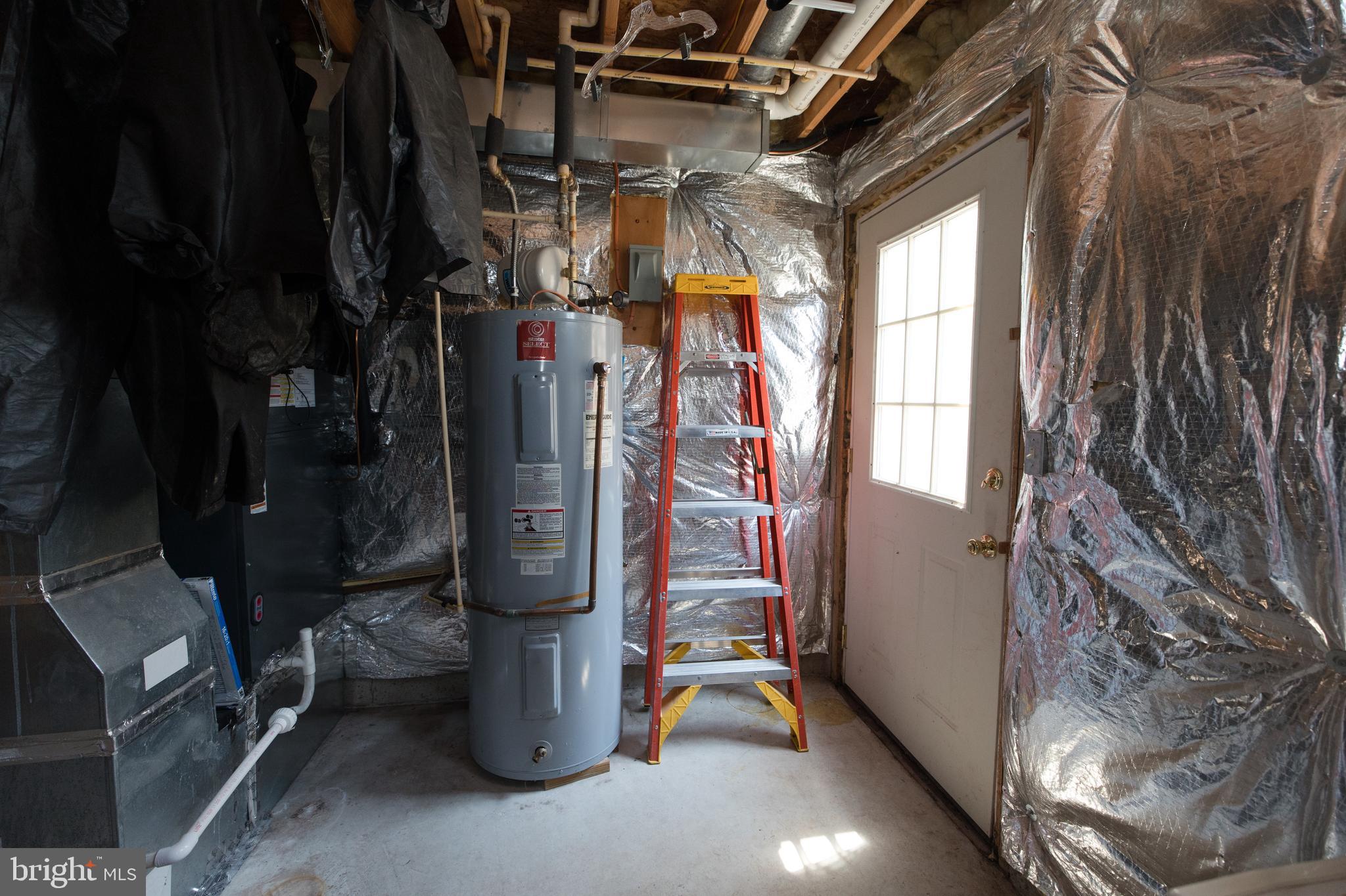 MEADOWBROOK - Residential