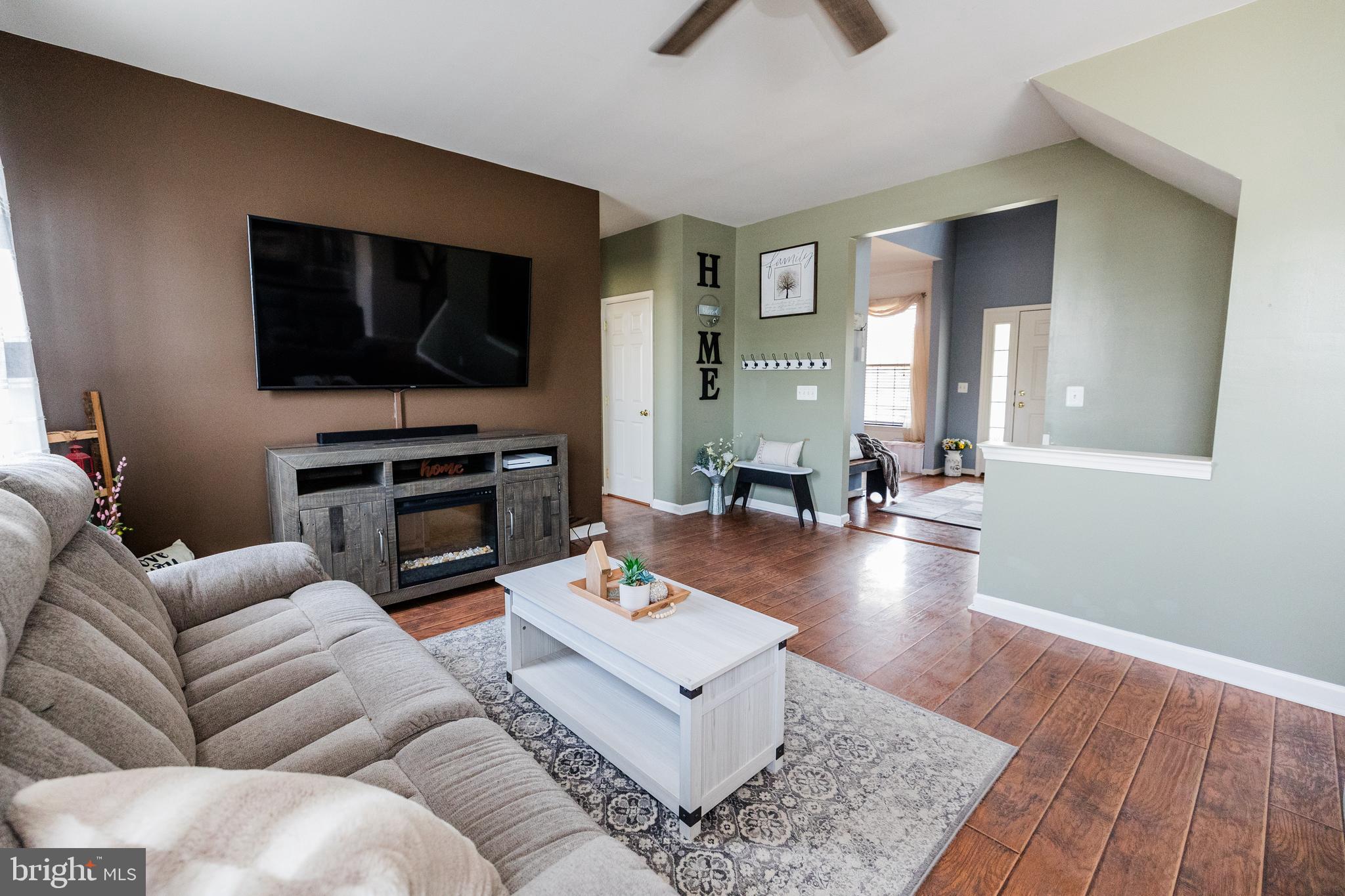 MEADOWBROOK - Residential