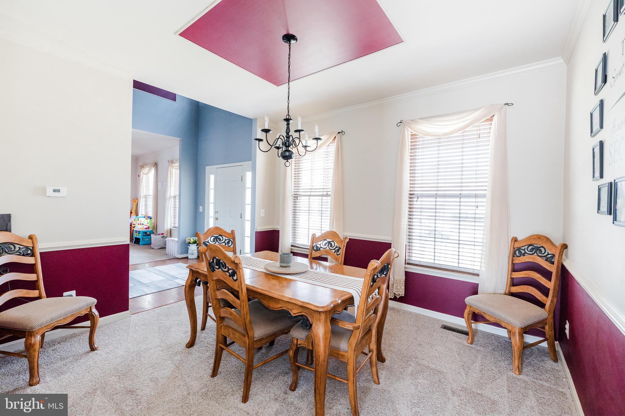 MEADOWBROOK - Residential