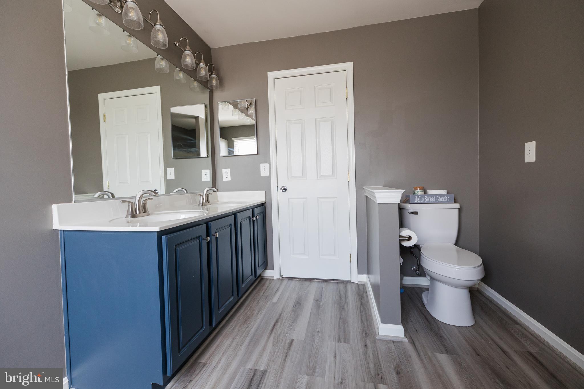 MEADOWBROOK - Residential