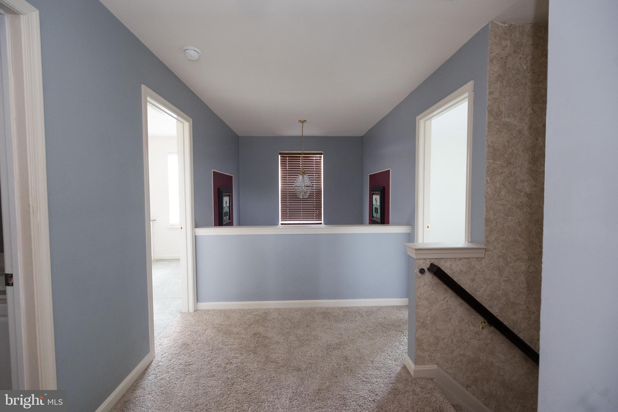 MEADOWBROOK - Residential