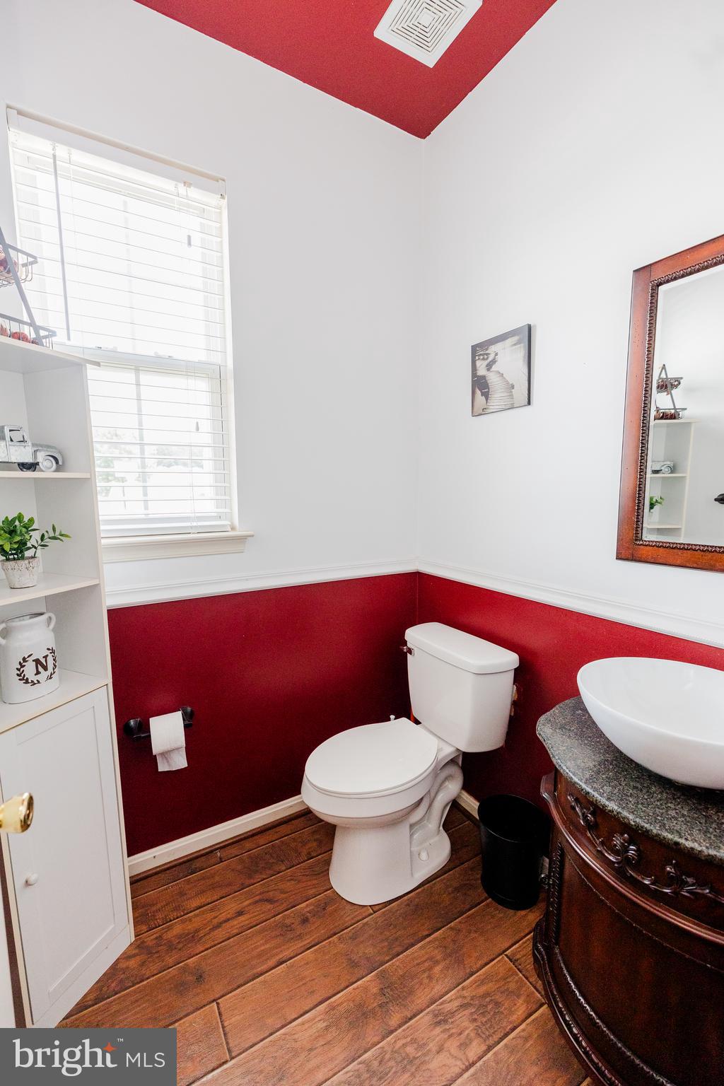 MEADOWBROOK - Residential