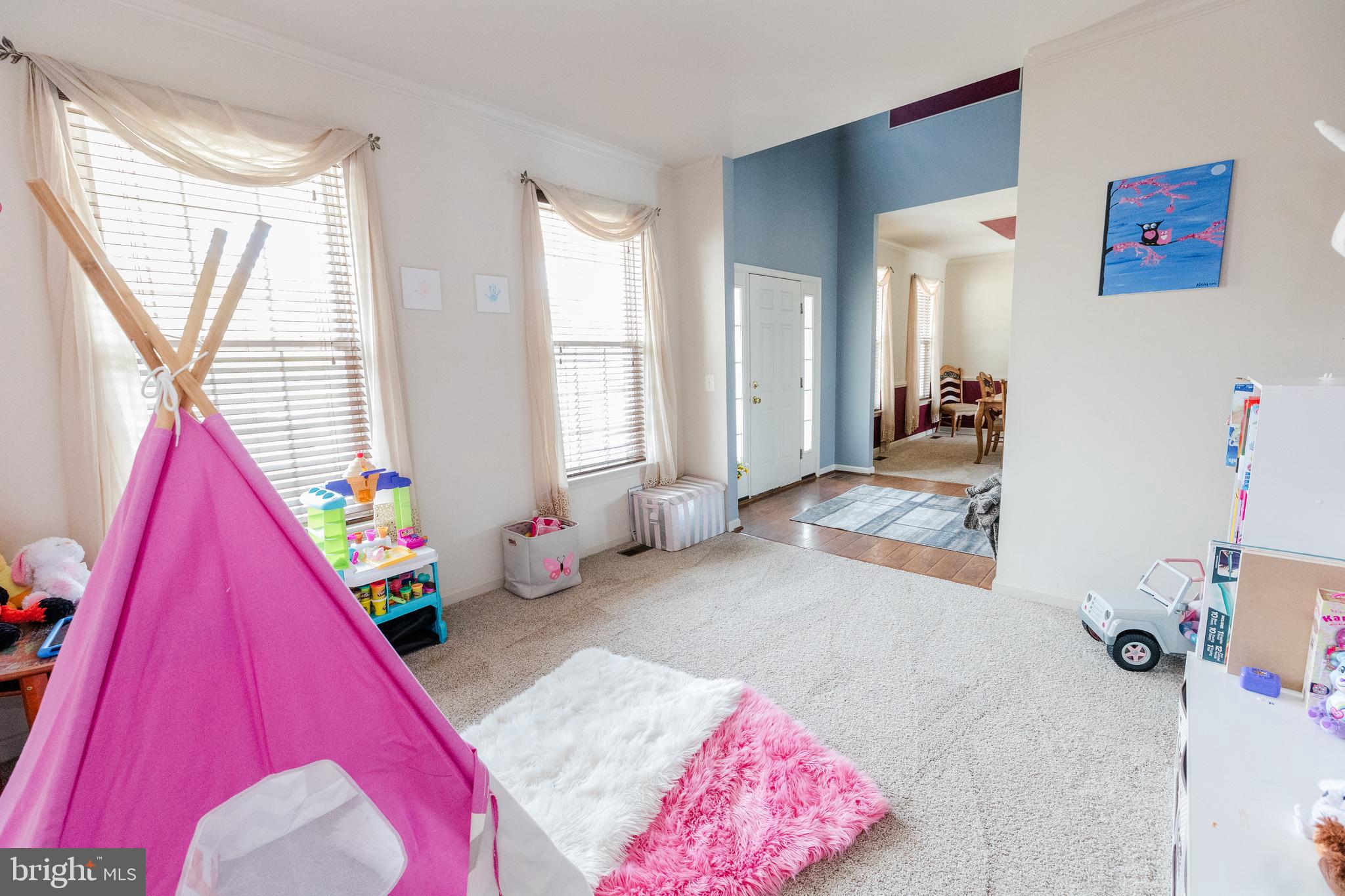 MEADOWBROOK - Residential