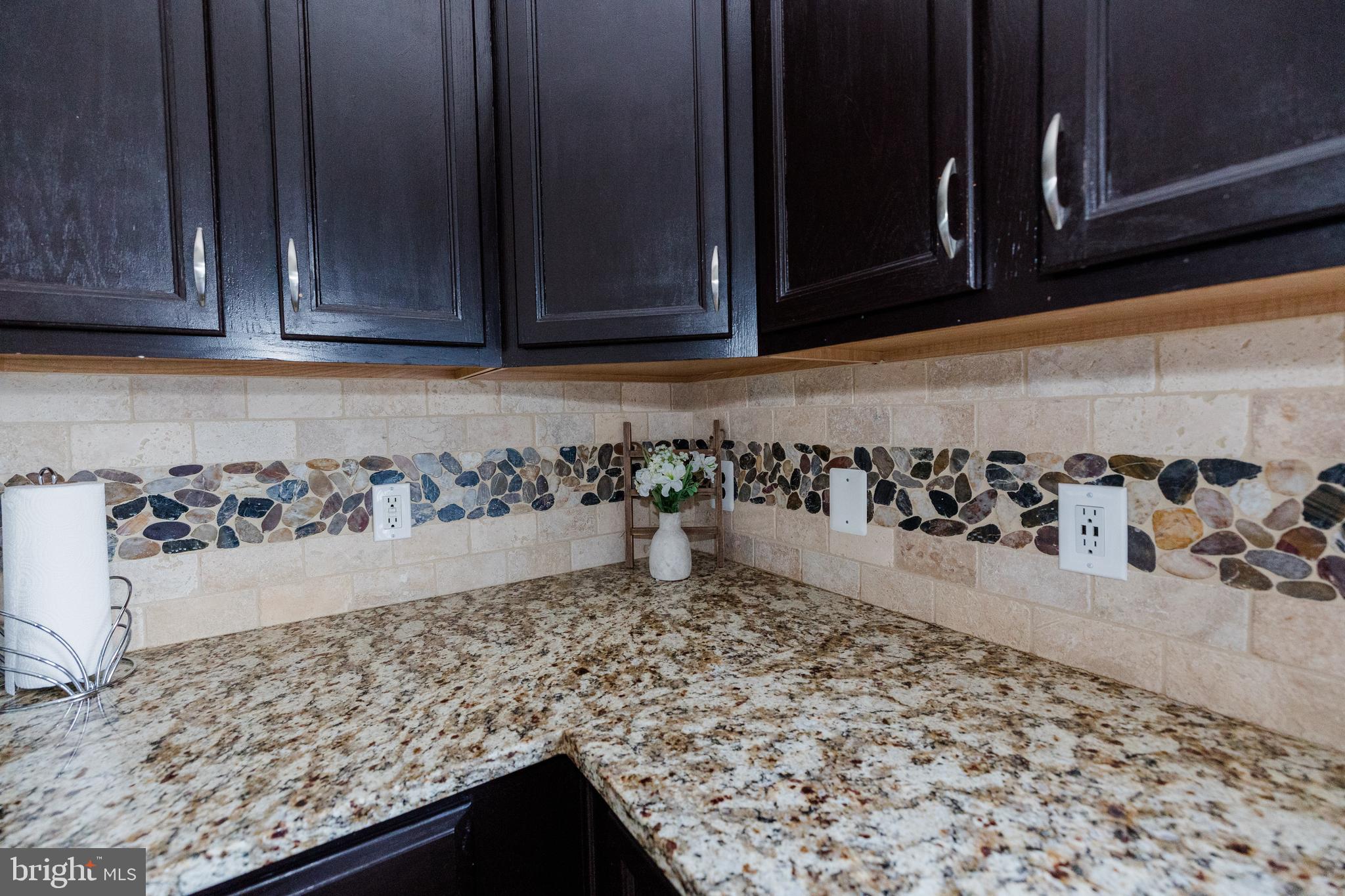 MEADOWBROOK - Residential