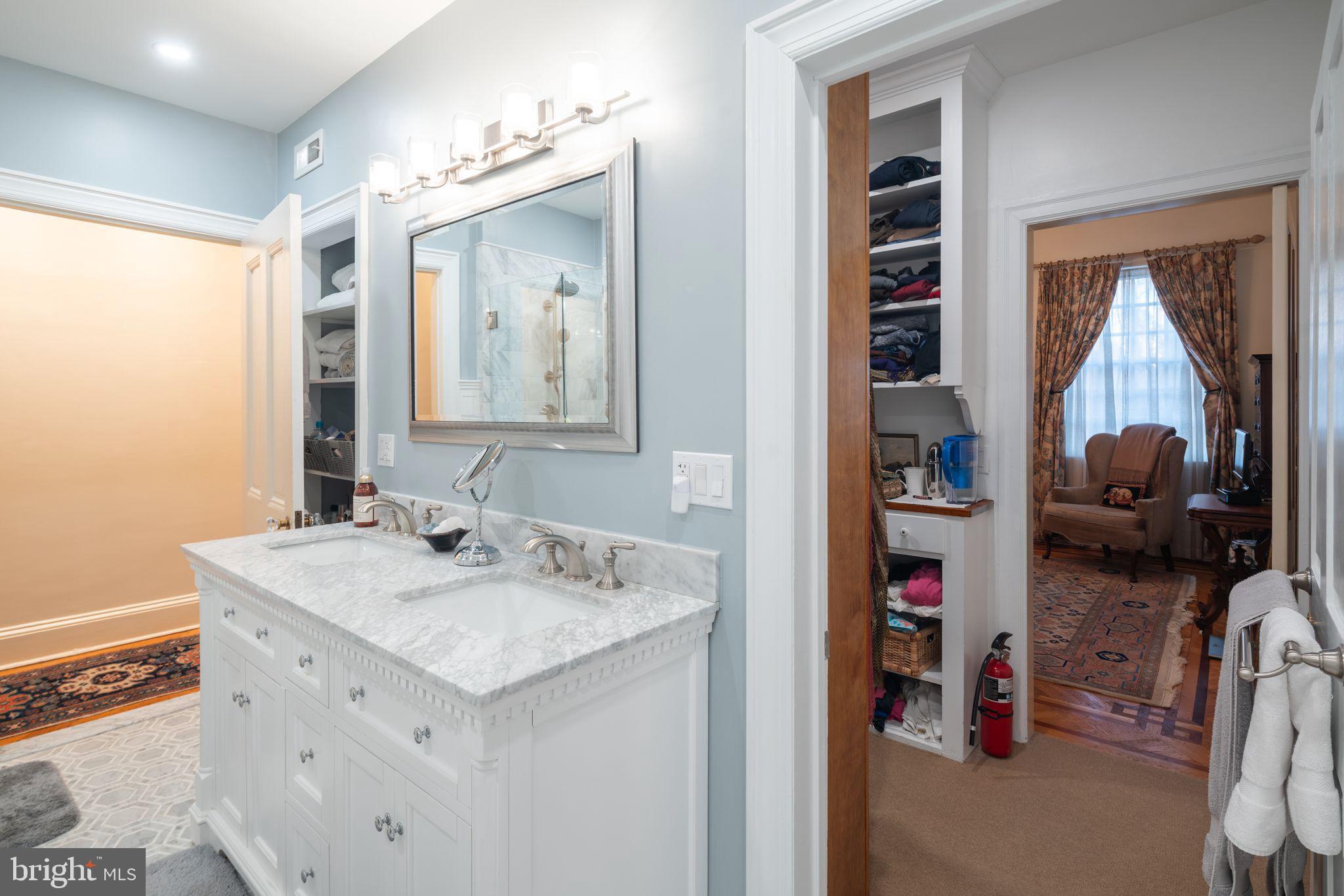 RITTENHOUSE SQUARE - Residential