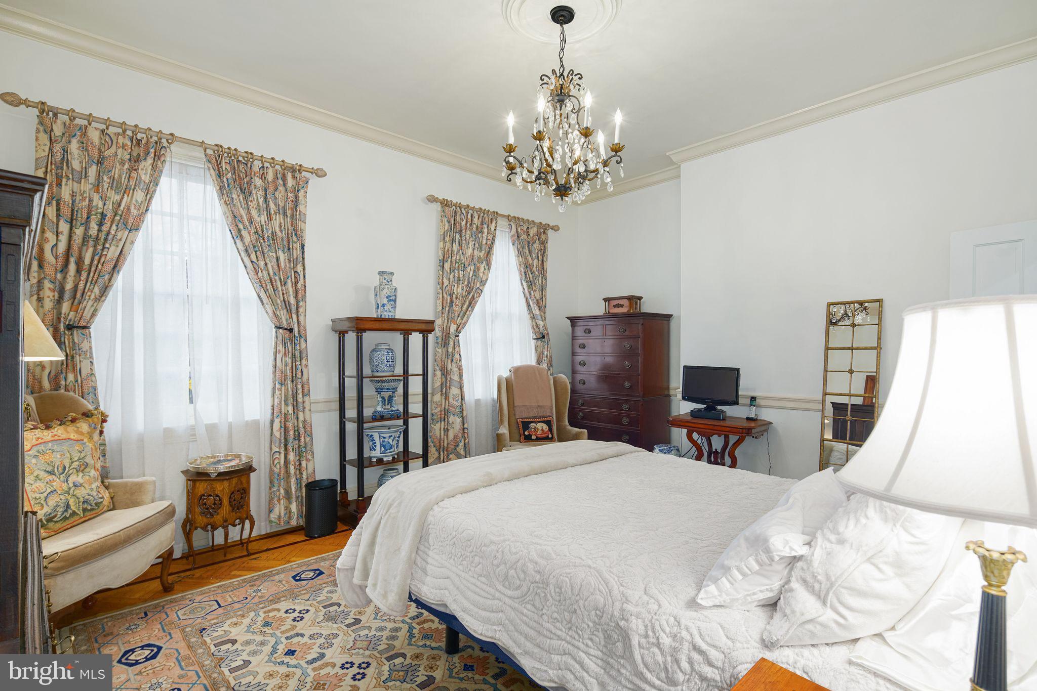 RITTENHOUSE SQUARE - Residential