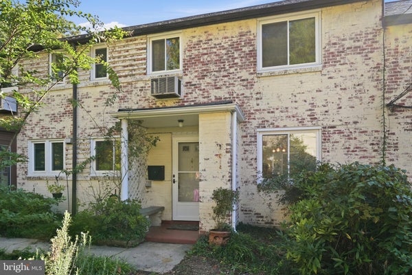 6 CRESCENT RD UNIT G, GREENBELT, MD 20770 - Image bf475eccf6feac2e811f8172e300d4c1/3673696756