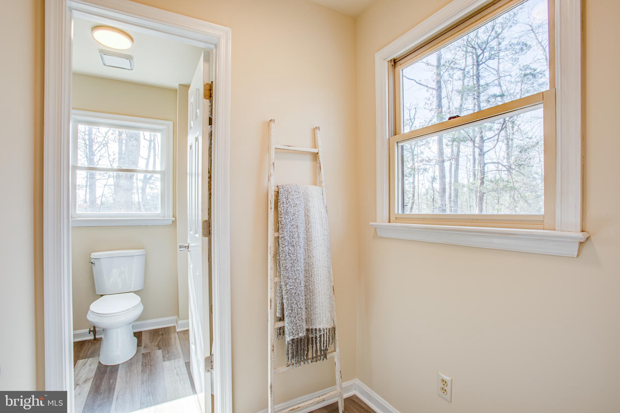 LAKE OF THE WOODS - Residential