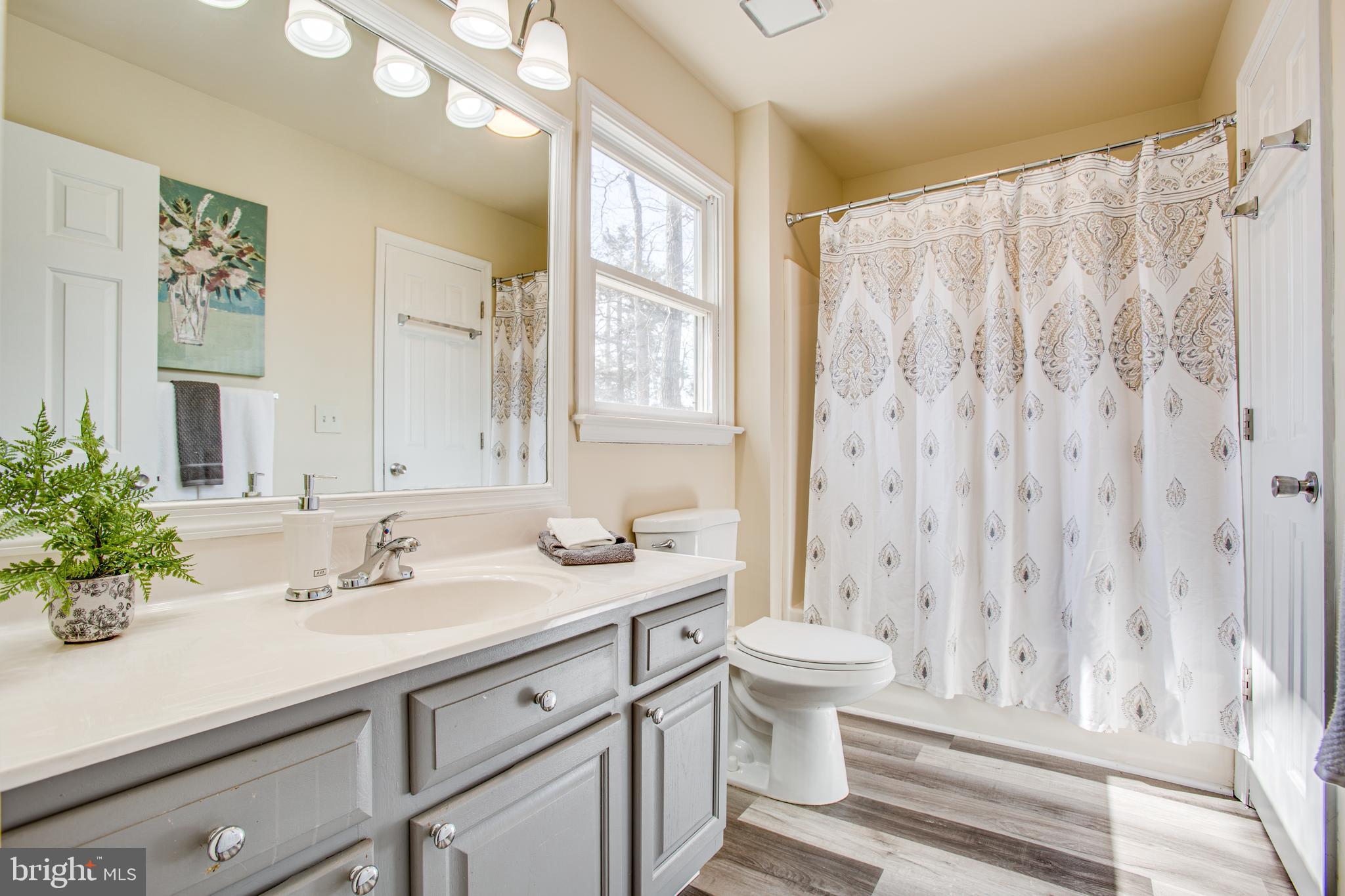 LAKE OF THE WOODS - Residential