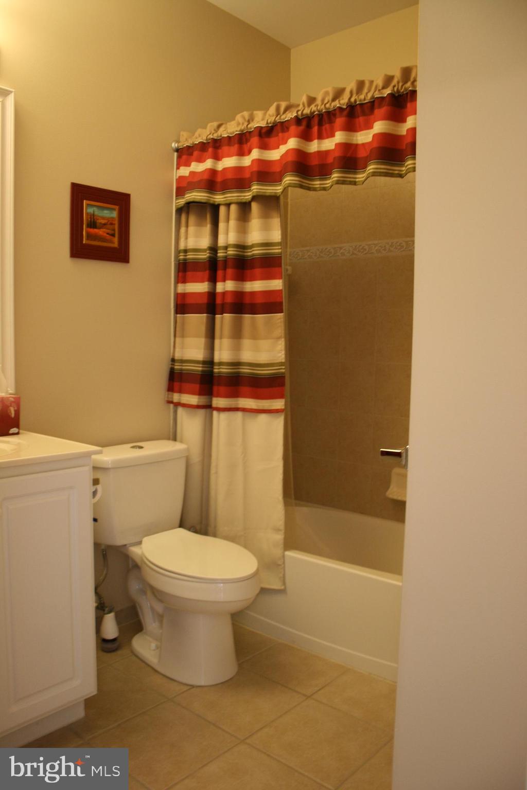 EASTON CLUB EAST - Residential