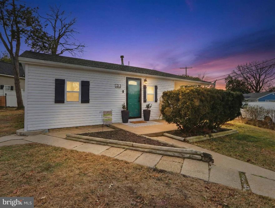 Welcome to 21 Dogwood Drive! A charming and modern 3 bedroom, 2 bath home nestled in a quiet, established Middle River neighborhood. This inviting home offers a comfortable and functional layout with an open floor plan perfect for everyday living and entertaining. The home features generously sized bedrooms and two full bathrooms all flowing seamlessly from the dining and kitchen room areas. Not to mention a brand new 2023 roof!! Outside you can enjoy a spacious backyard ideal for relaxing, gardening or hosting gatherings with family and friends. The property is conveniently located near shopping, restaurants, parks, and major commuter routes for everyday travels. Whether you are a first time home buyer or looking to downsize - this home presents a great opportunity to own in a desirable location. Don't miss your chance to own this lovely home!