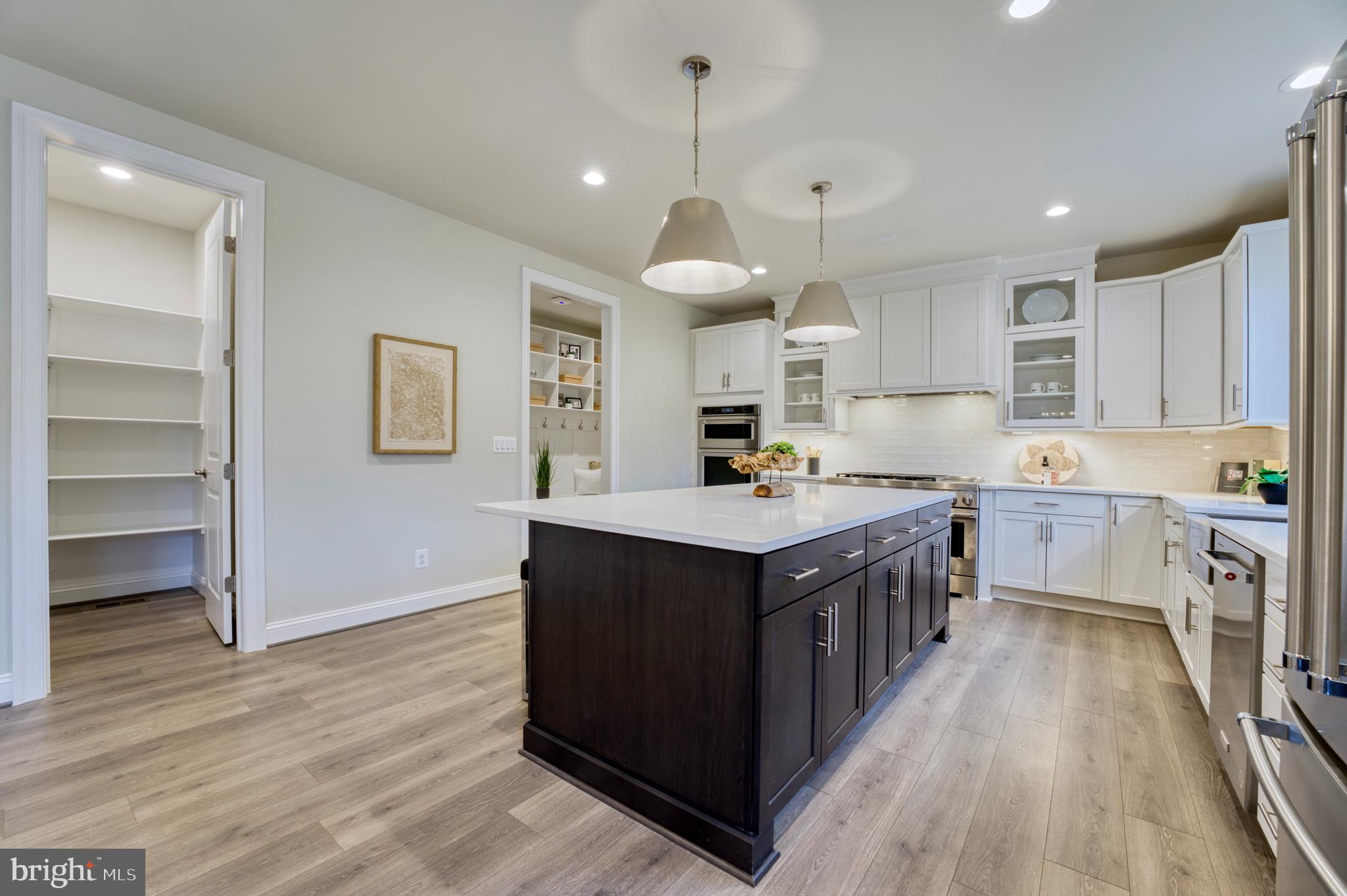 ROBERTSON FARM - Residential