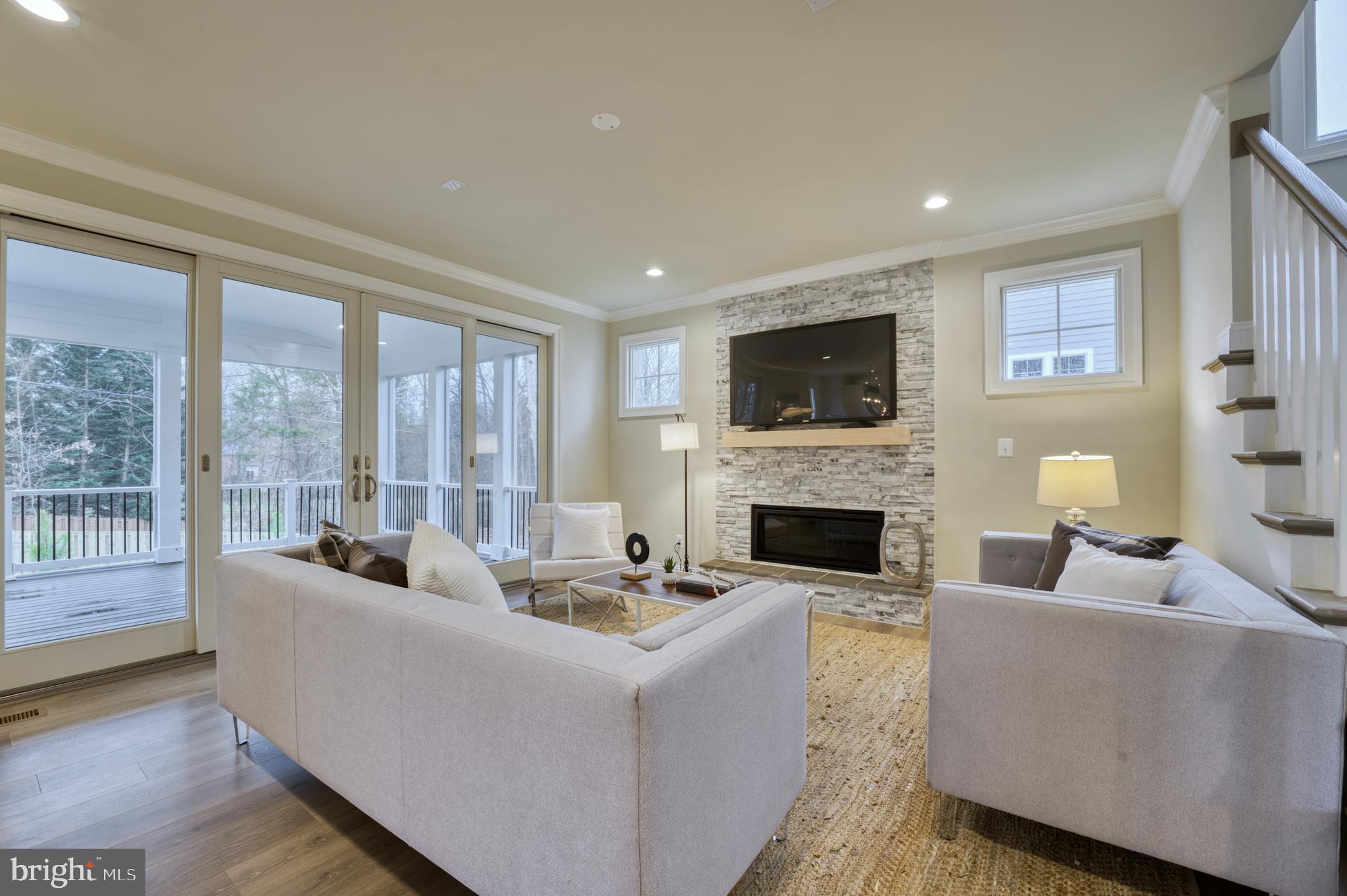 ROBERTSON FARM - Residential