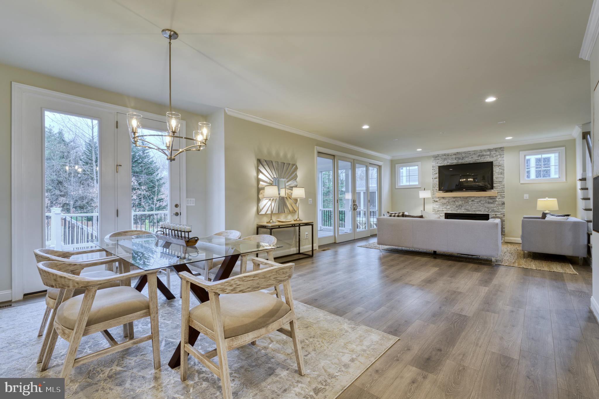 ROBERTSON FARM - Residential