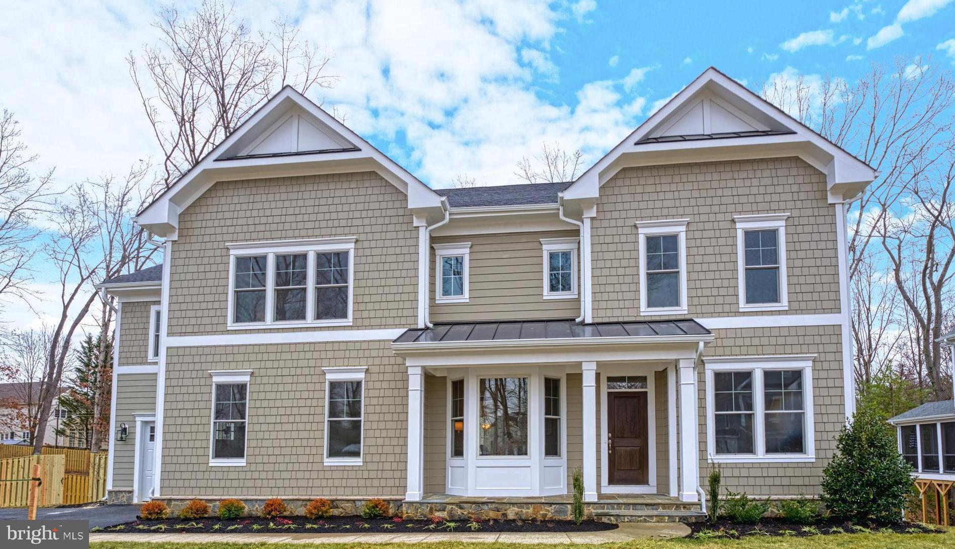 ROBERTSON FARM - Residential