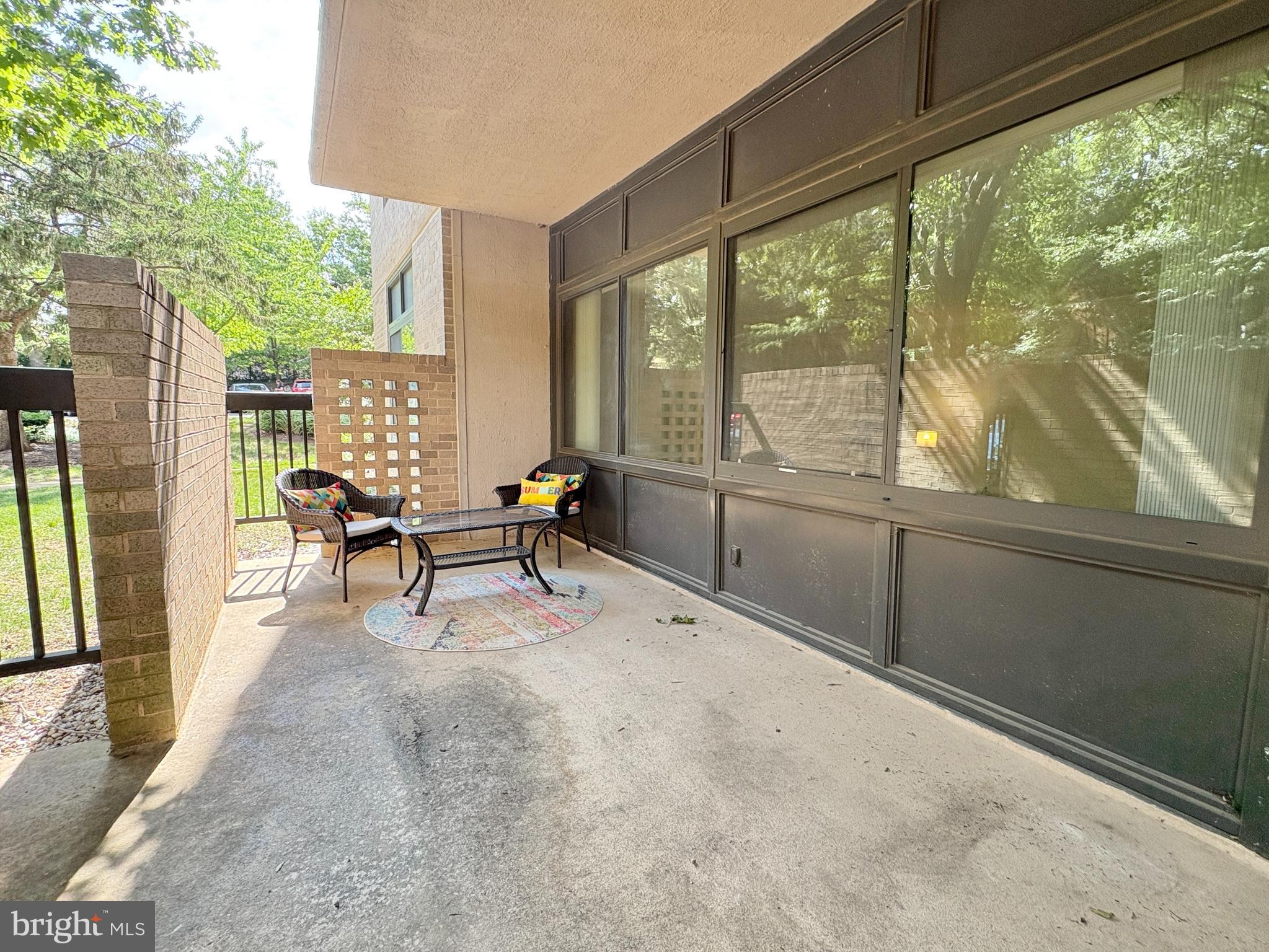 3713 S GEORGE MASON DRIVE T5W