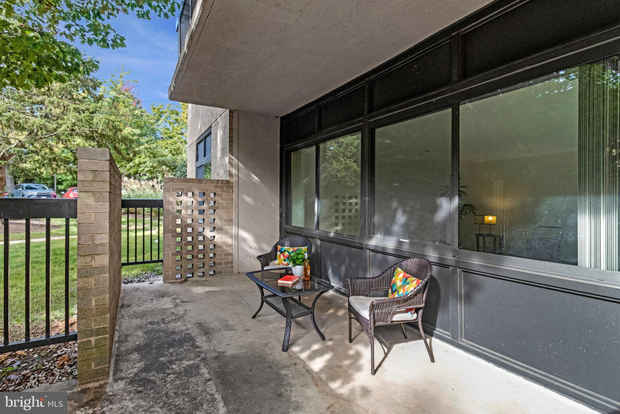 3713 S George Mason Drive Unit T5W