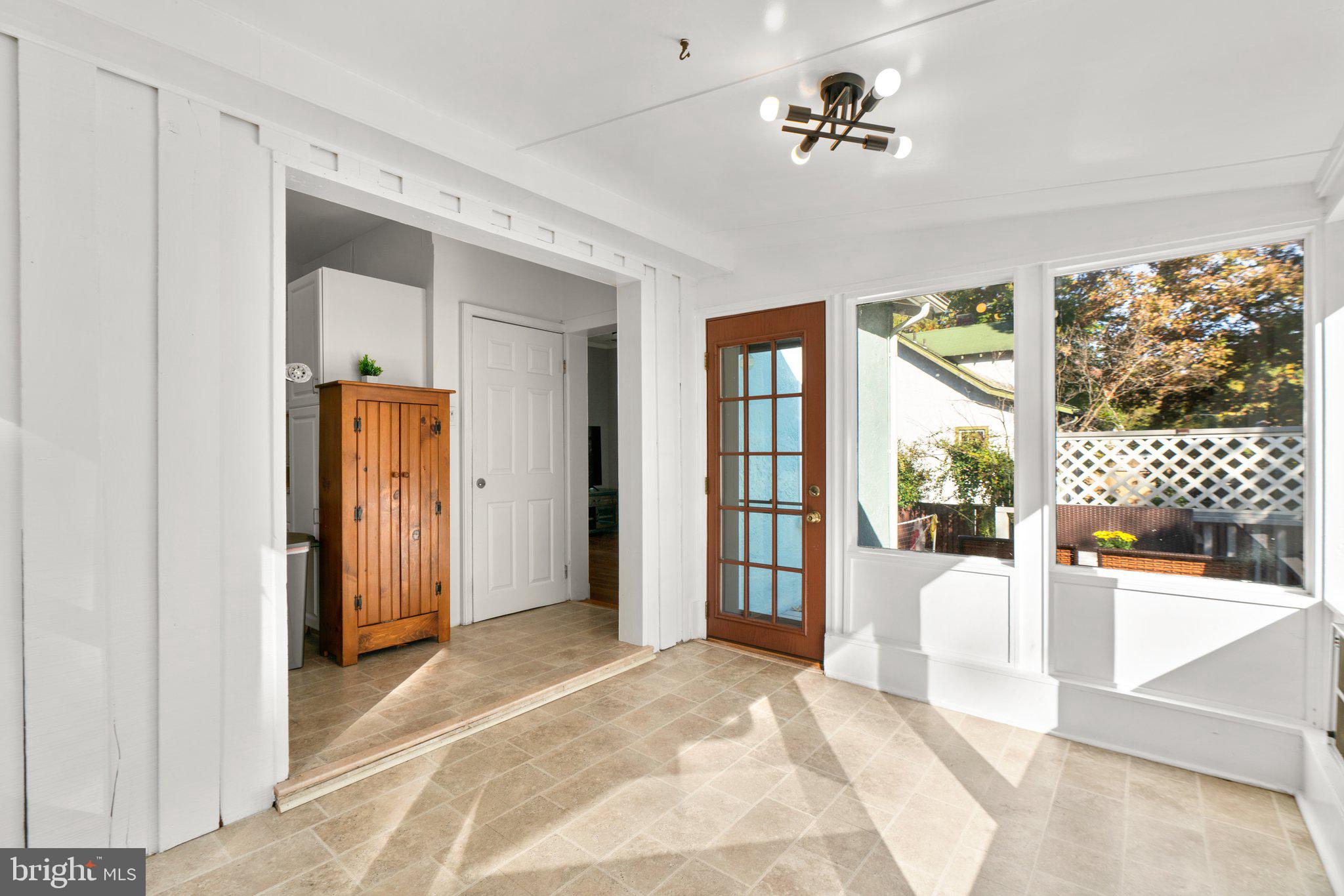 WEST RIVERDALE - Residential