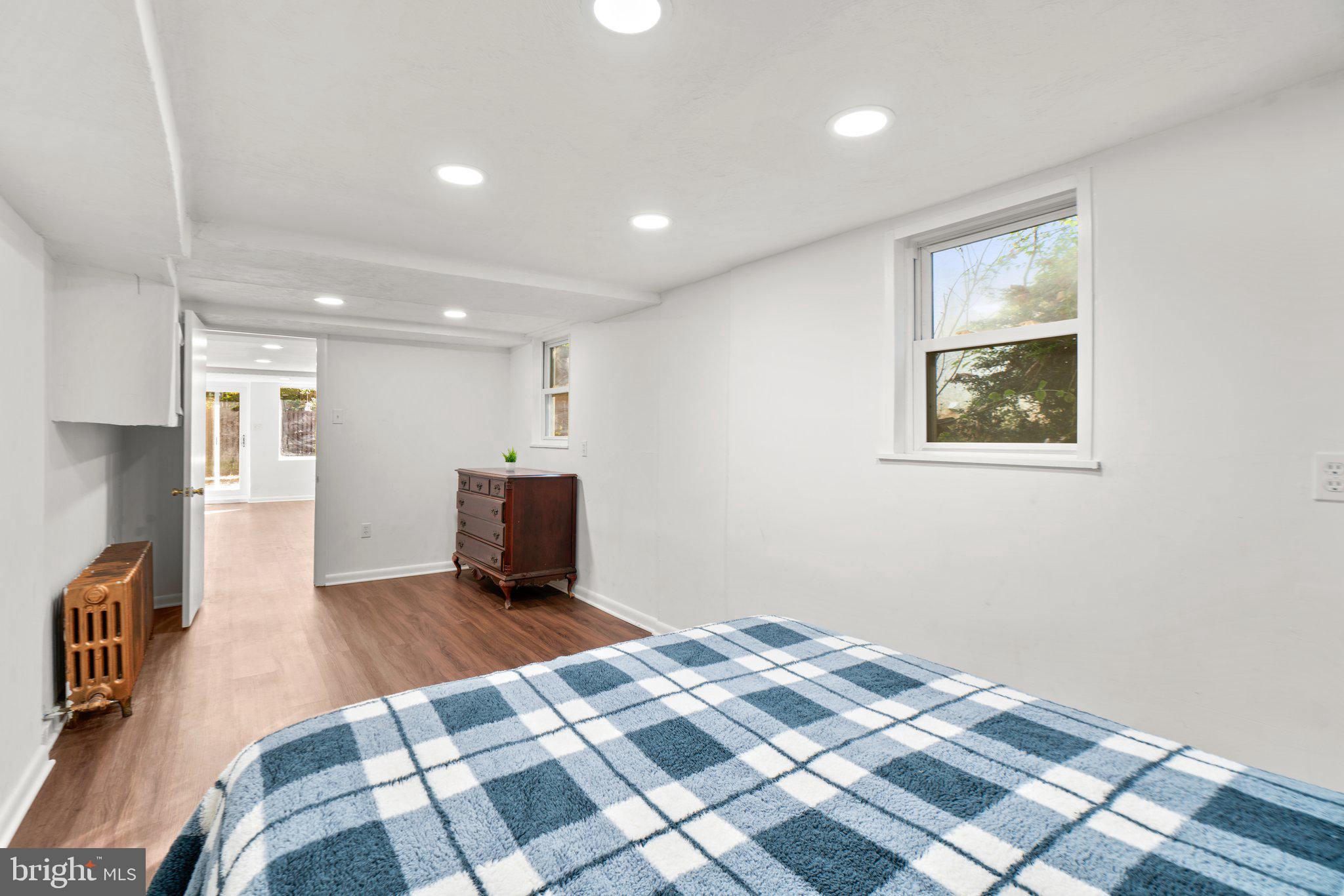 WEST RIVERDALE - Residential