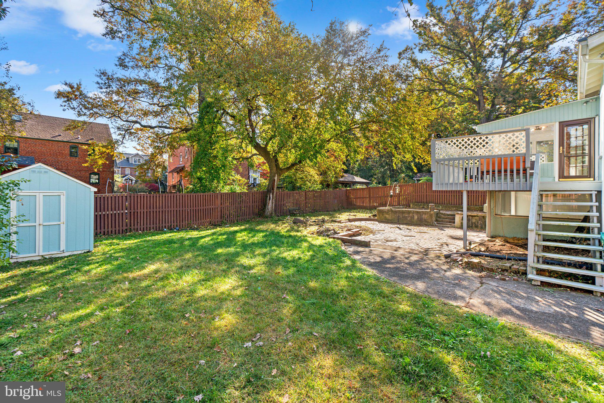 WEST RIVERDALE - Residential