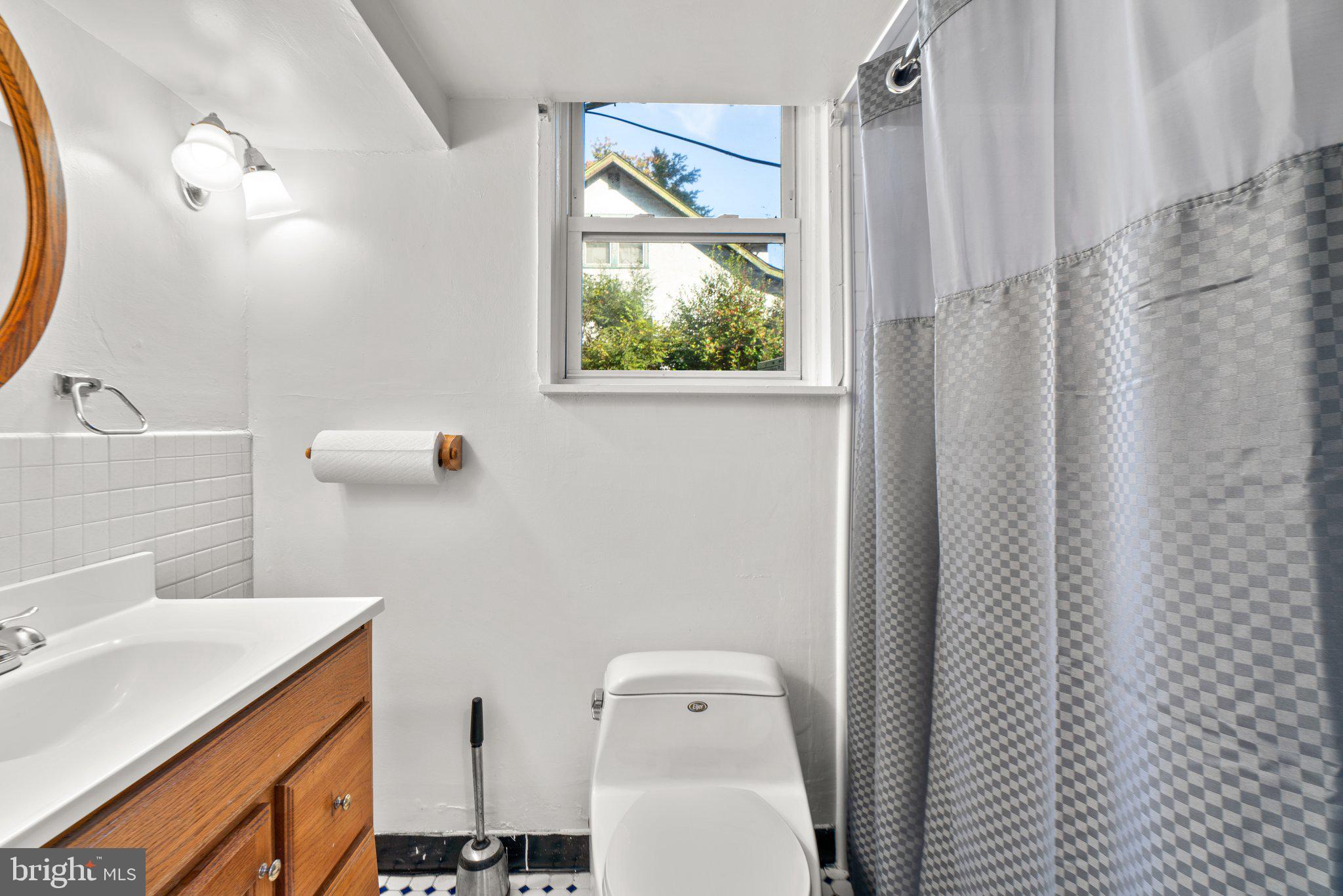 WEST RIVERDALE - Residential