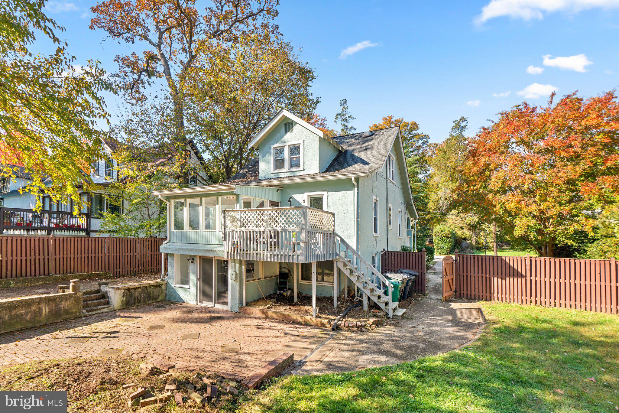 WEST RIVERDALE - Residential