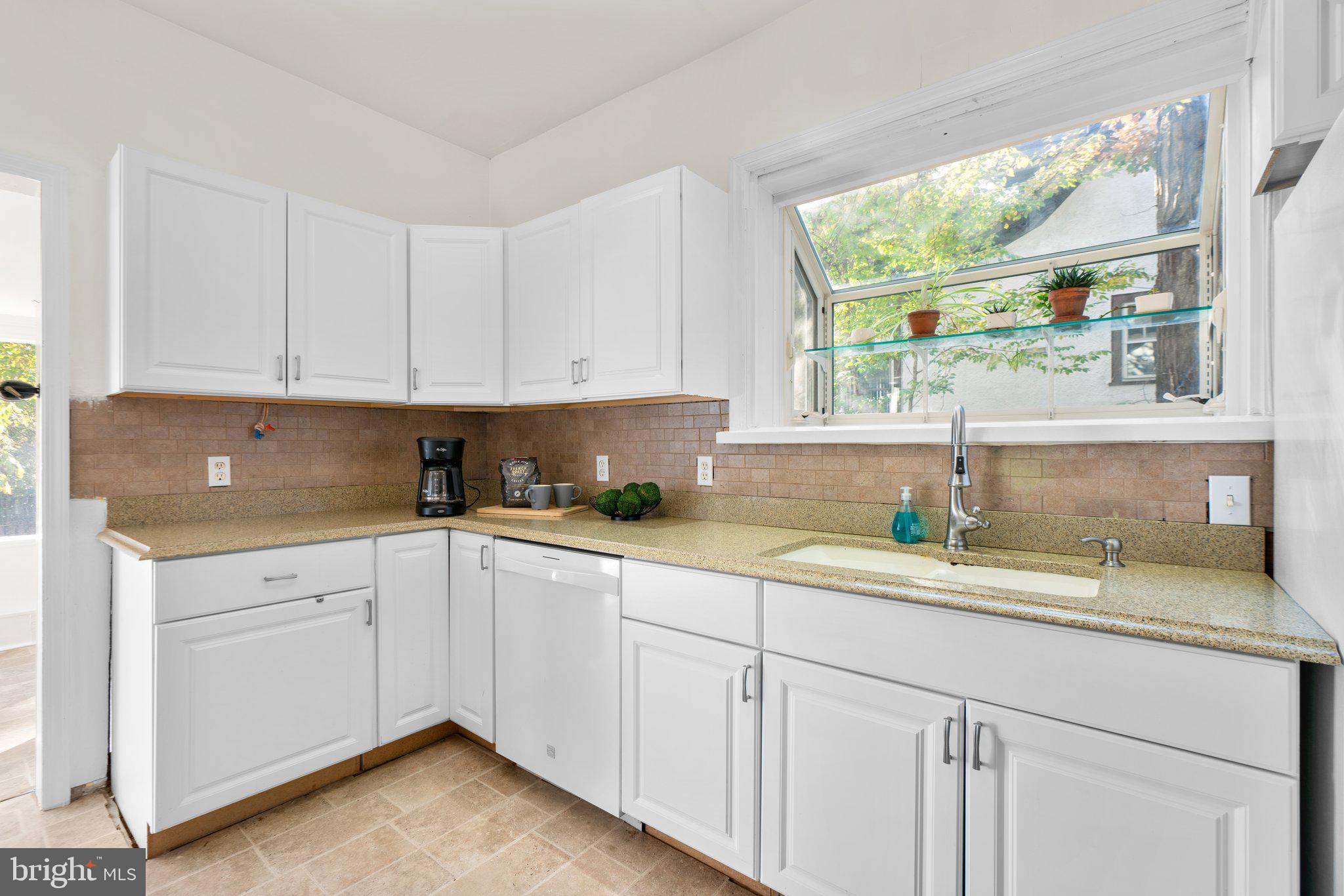 WEST RIVERDALE - Residential