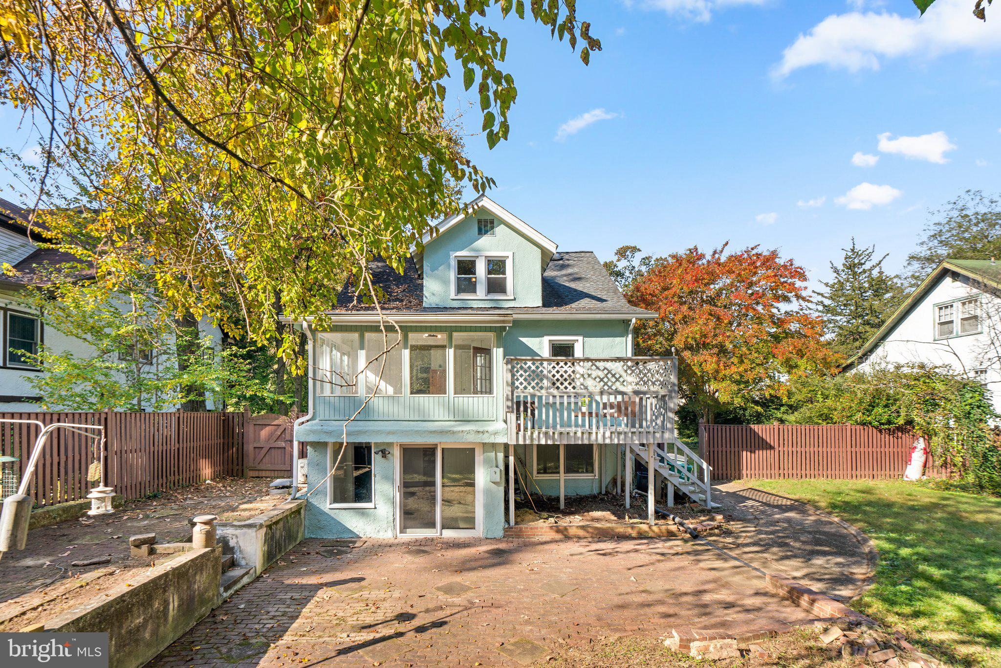 WEST RIVERDALE - Residential