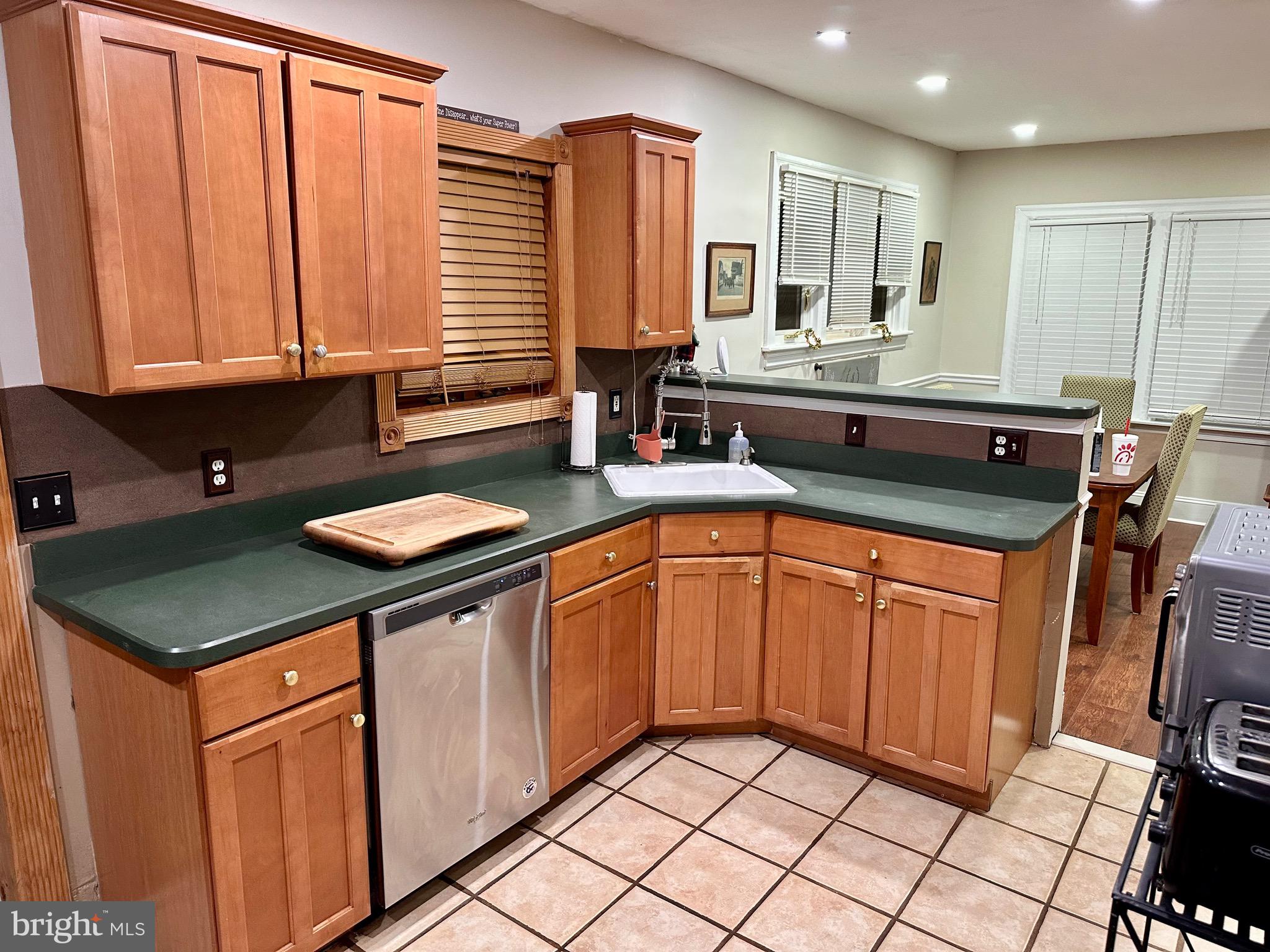 OVERLOOK HILLS - Residential