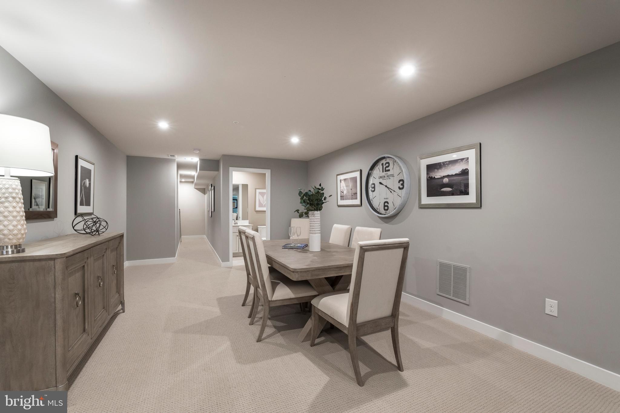 LONGWOOD PRESERVE - Residential