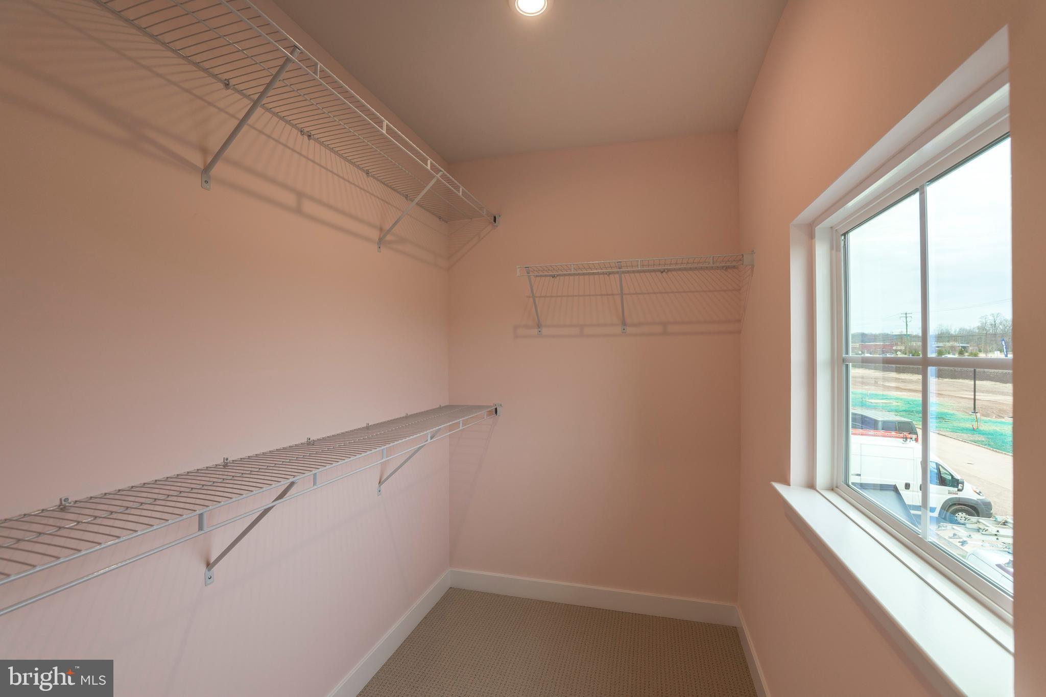 LONGWOOD PRESERVE - Residential