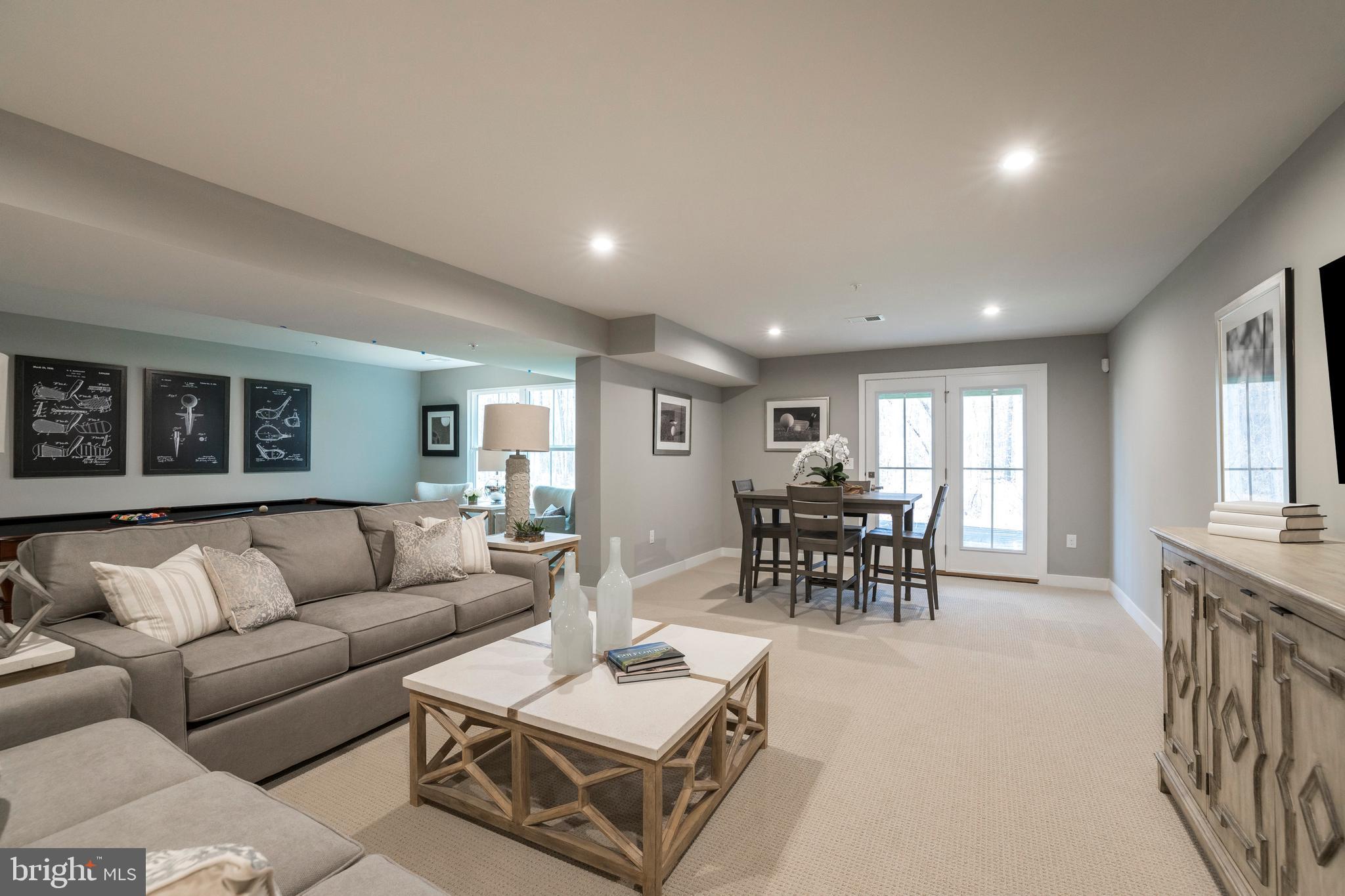 LONGWOOD PRESERVE - Residential