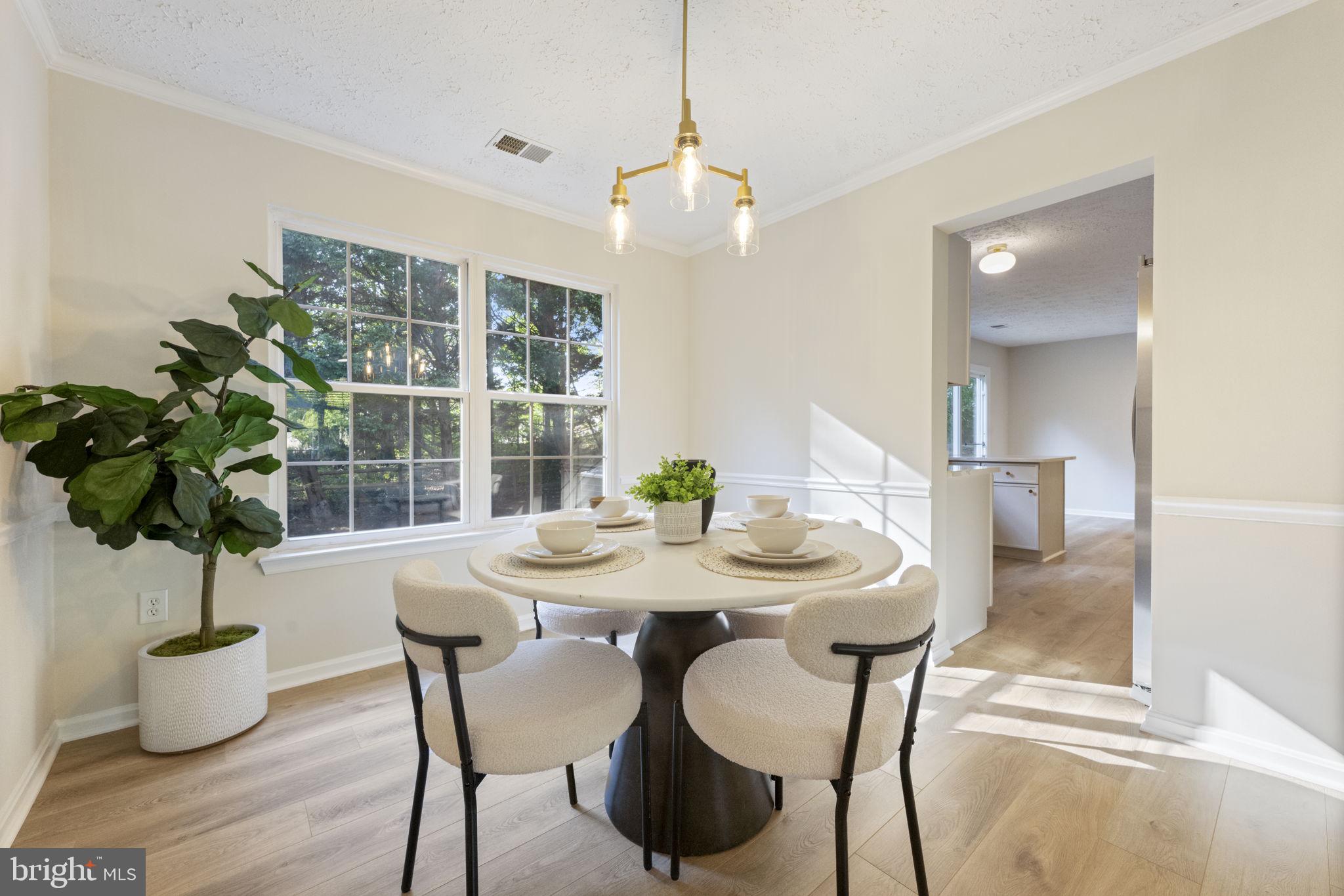 3274 GREENWICH COURT