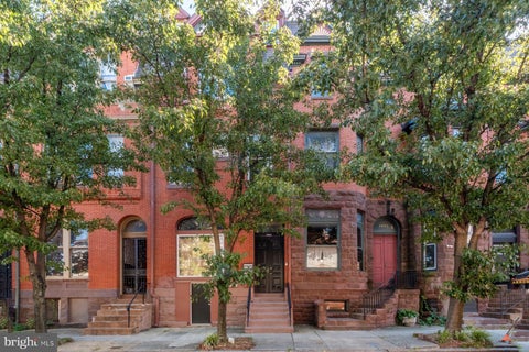 Condo For Rent - 1927 Saint Paul Street #1R<br/> BALTIMORE, MD 21218