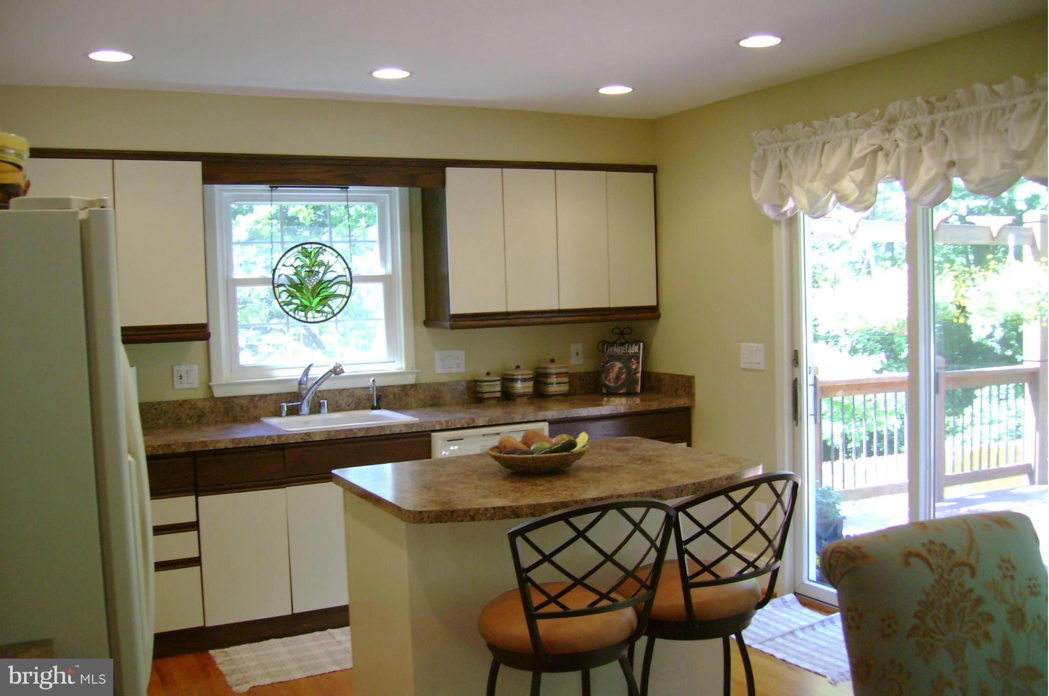 CAMPUS GREEN - Residential Lease