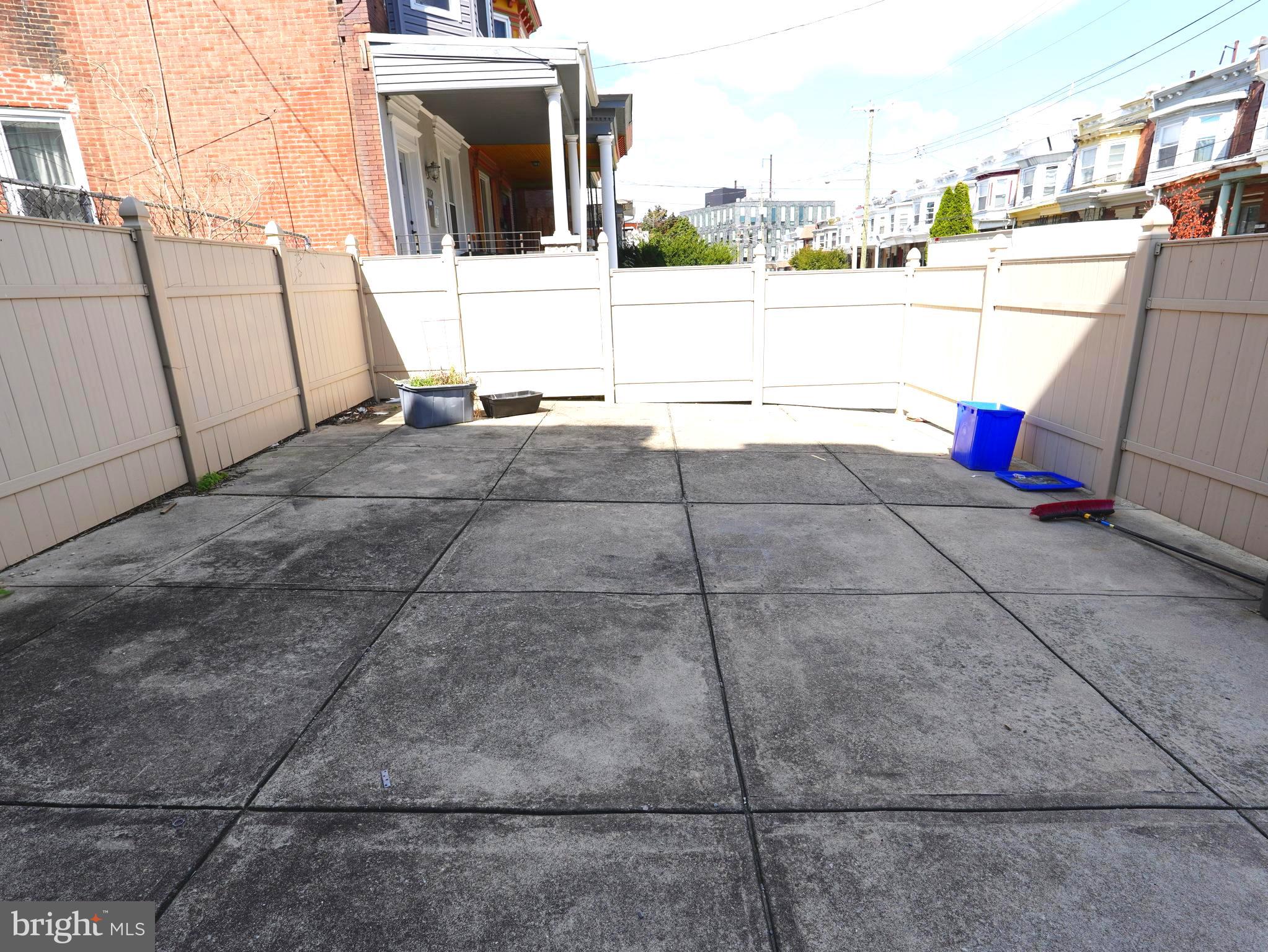 KINGSESSING - Residential Income