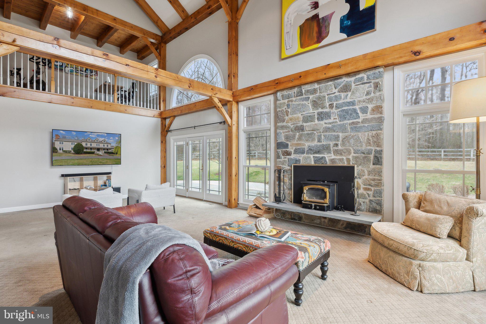 BARNESVILLE OUTSIDE - Residential