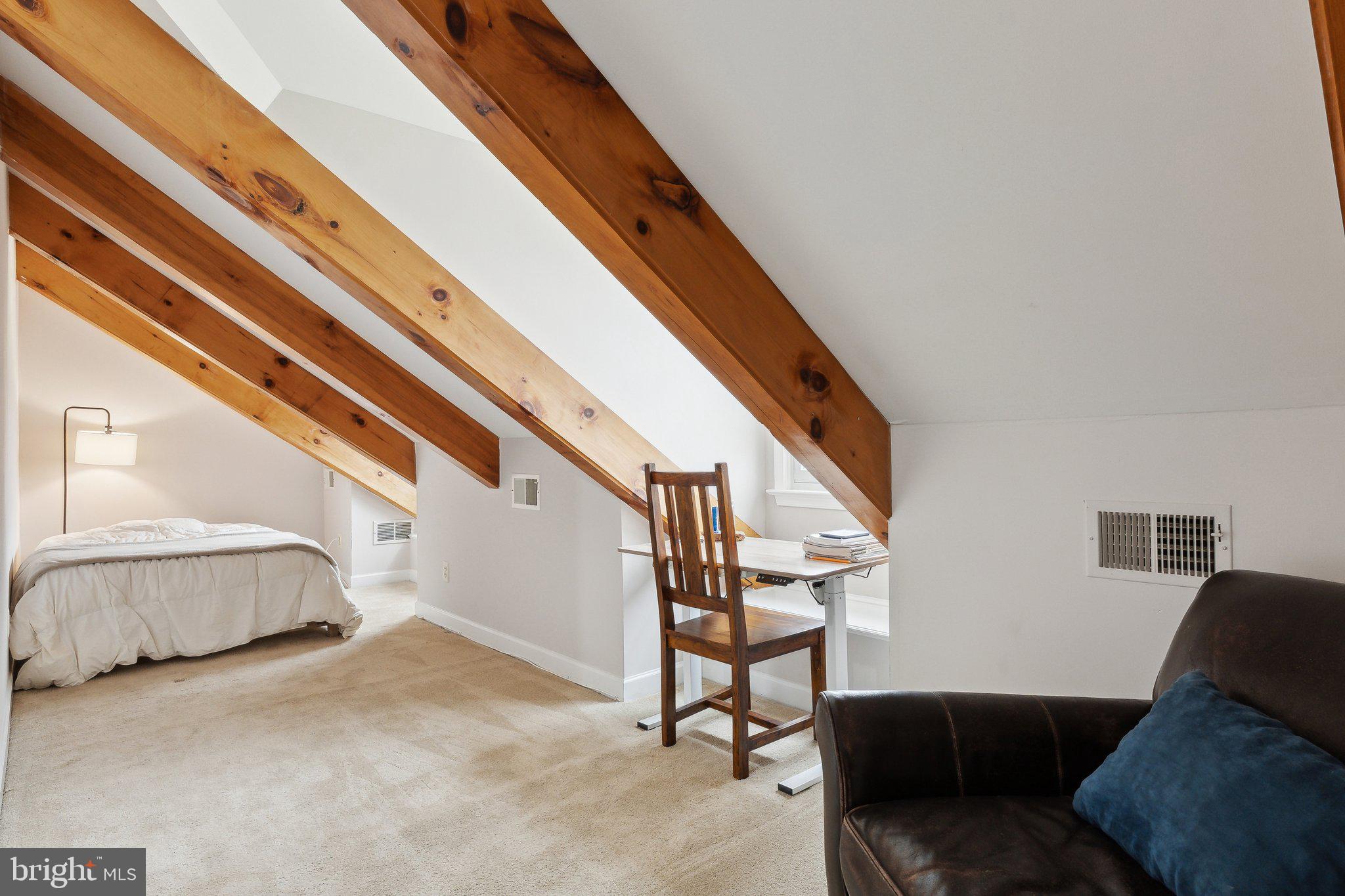 BARNESVILLE OUTSIDE - Residential