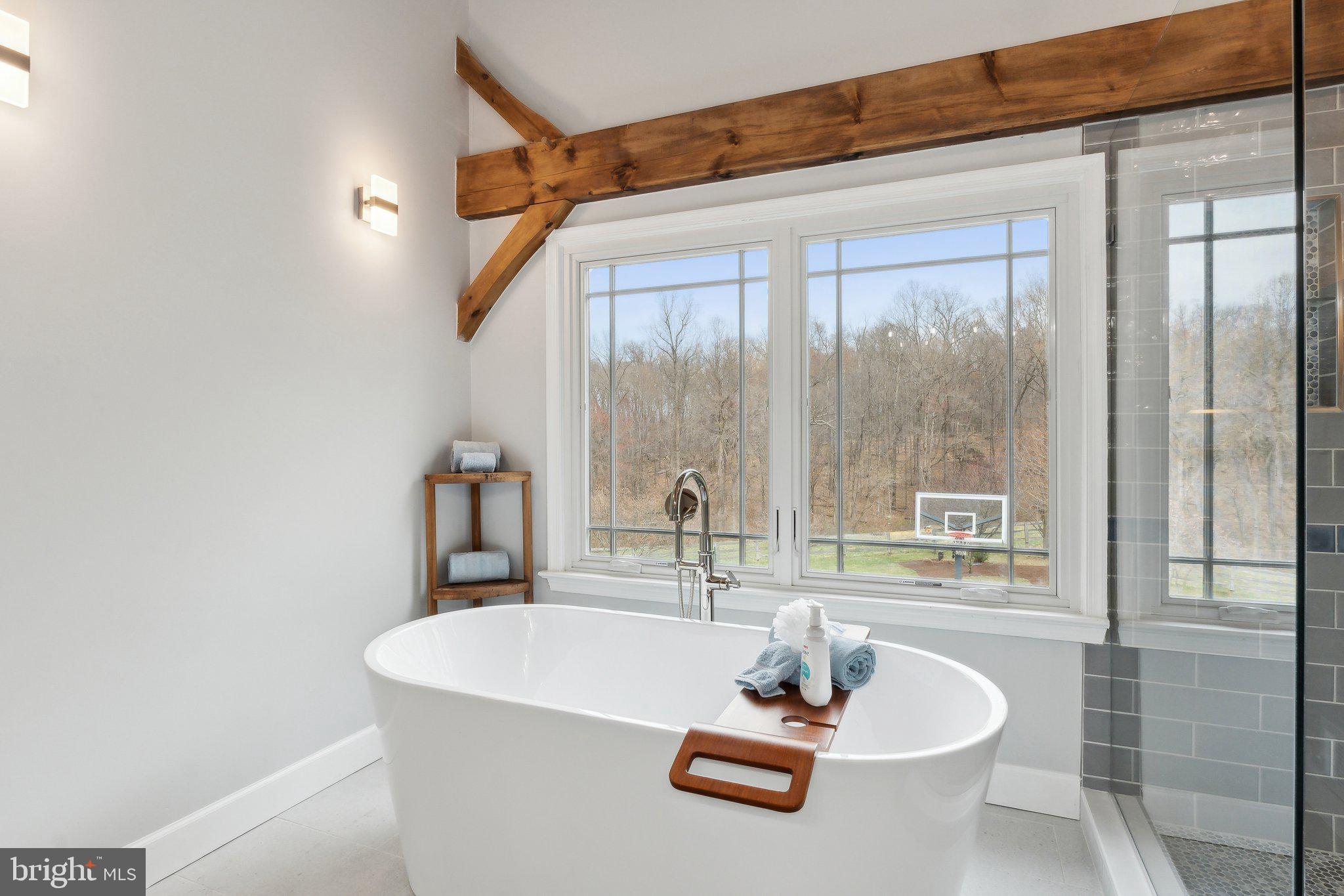 BARNESVILLE OUTSIDE - Residential