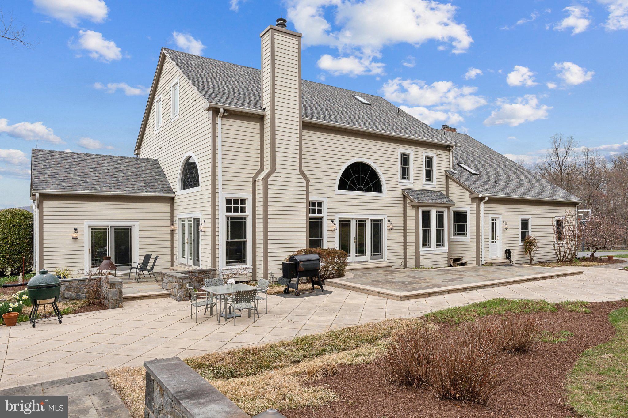 BARNESVILLE OUTSIDE - Residential